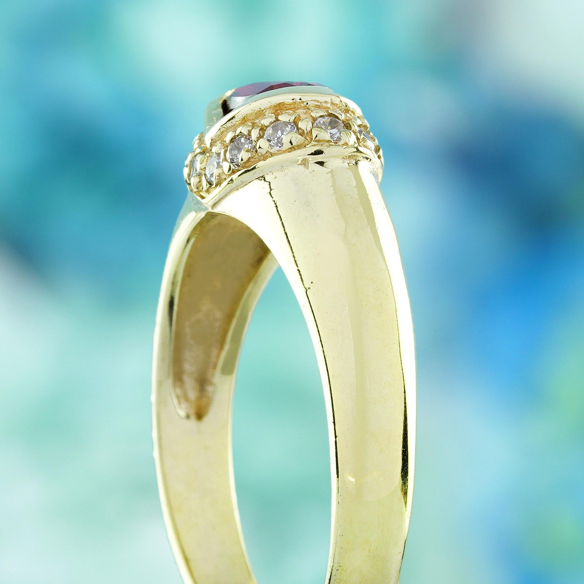 Women's Garnet and Diamond Vintage Style  Ring in Solid 9K Yellow Gold For Sale