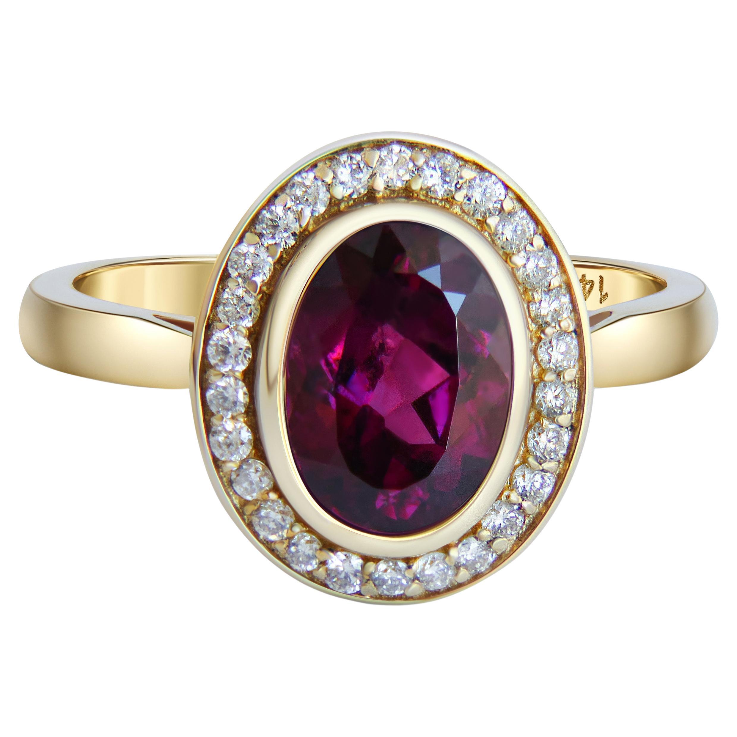 Garnet and diamonds 14k gold ring.  For Sale