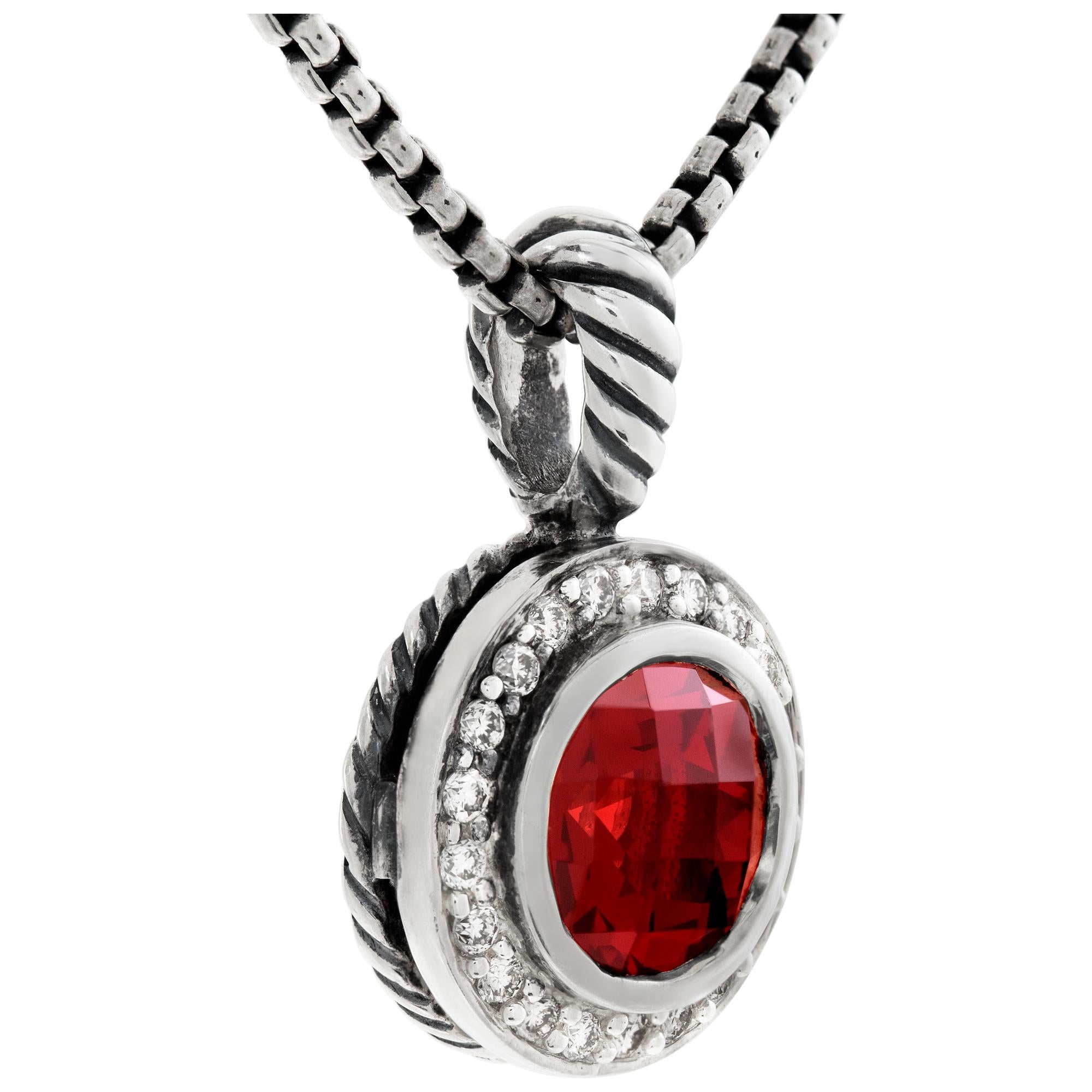 Garnet and diamonds David Yurman Petit Albion pendant on chain In Excellent Condition For Sale In Surfside, FL