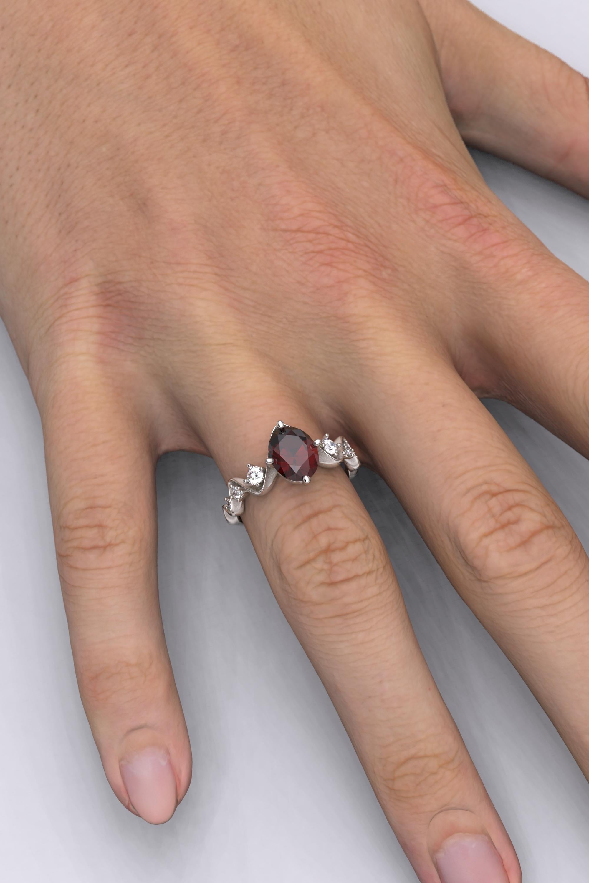 For Sale:  Garnet and Diamonds Engagement Ring Made in Italy by Oltremare Gioielli 18k Gold 8