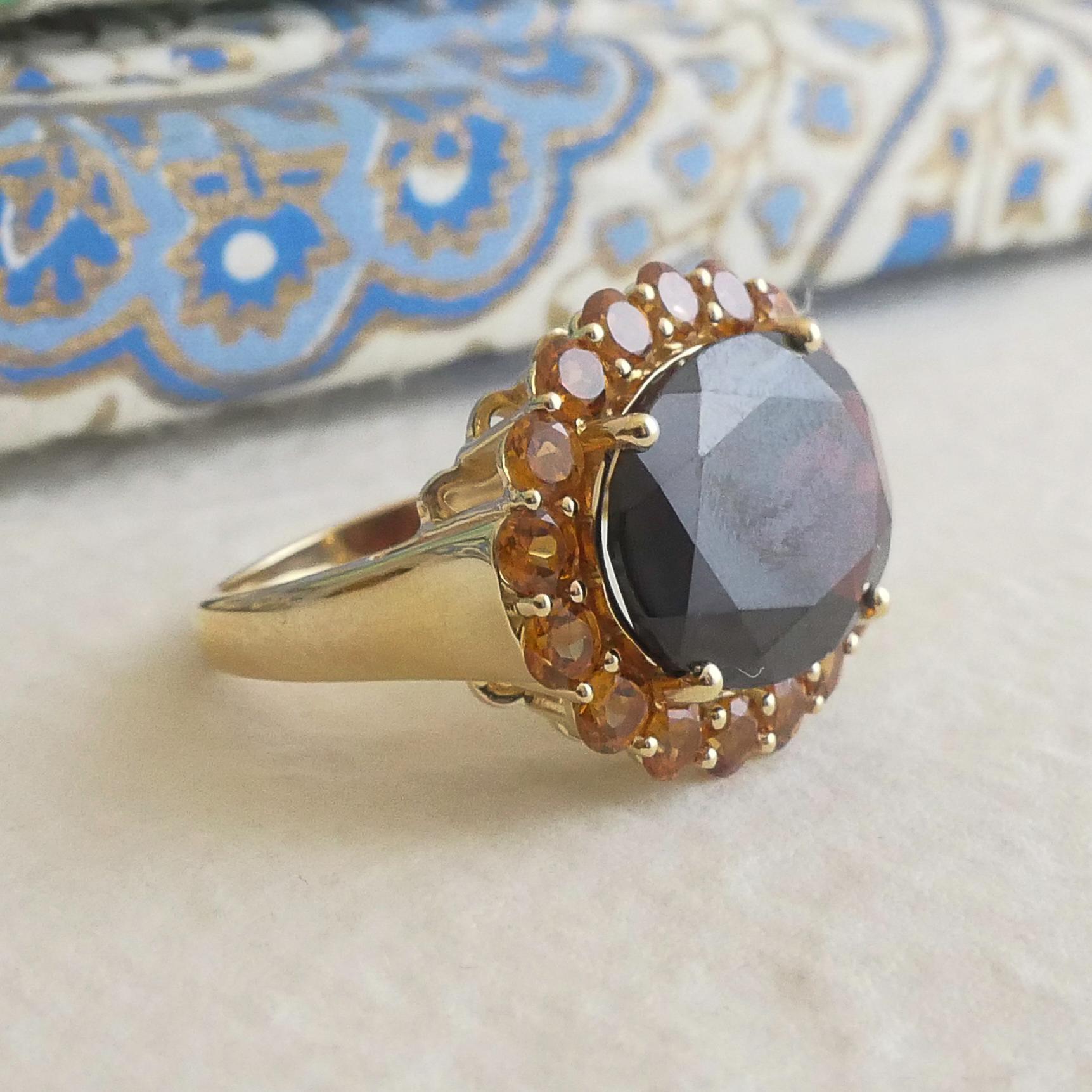 Taille ovale Grenat  et grenat hessonite Or jaune 14kt  Taille de l'anneau 8 en vente
