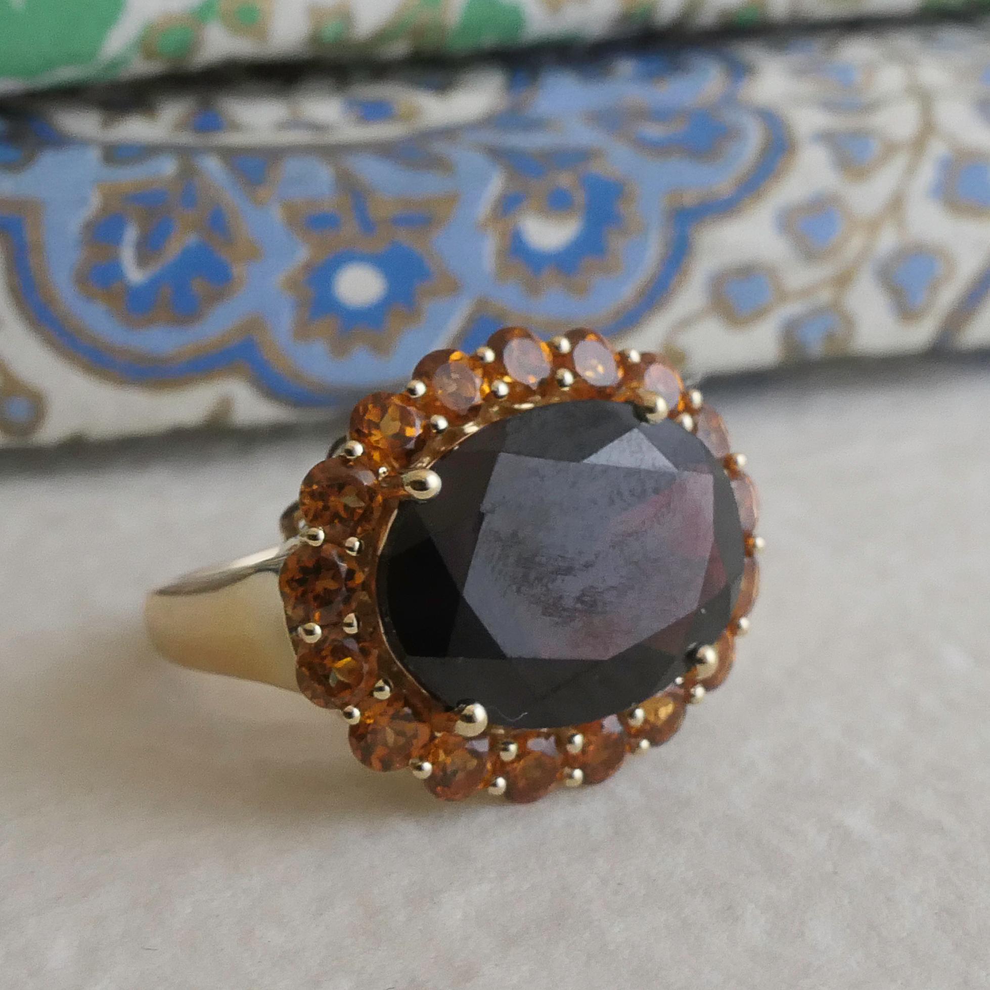 Grenat  et grenat hessonite Or jaune 14kt  Taille de l'anneau 8 Neuf - En vente à Oslo, 03