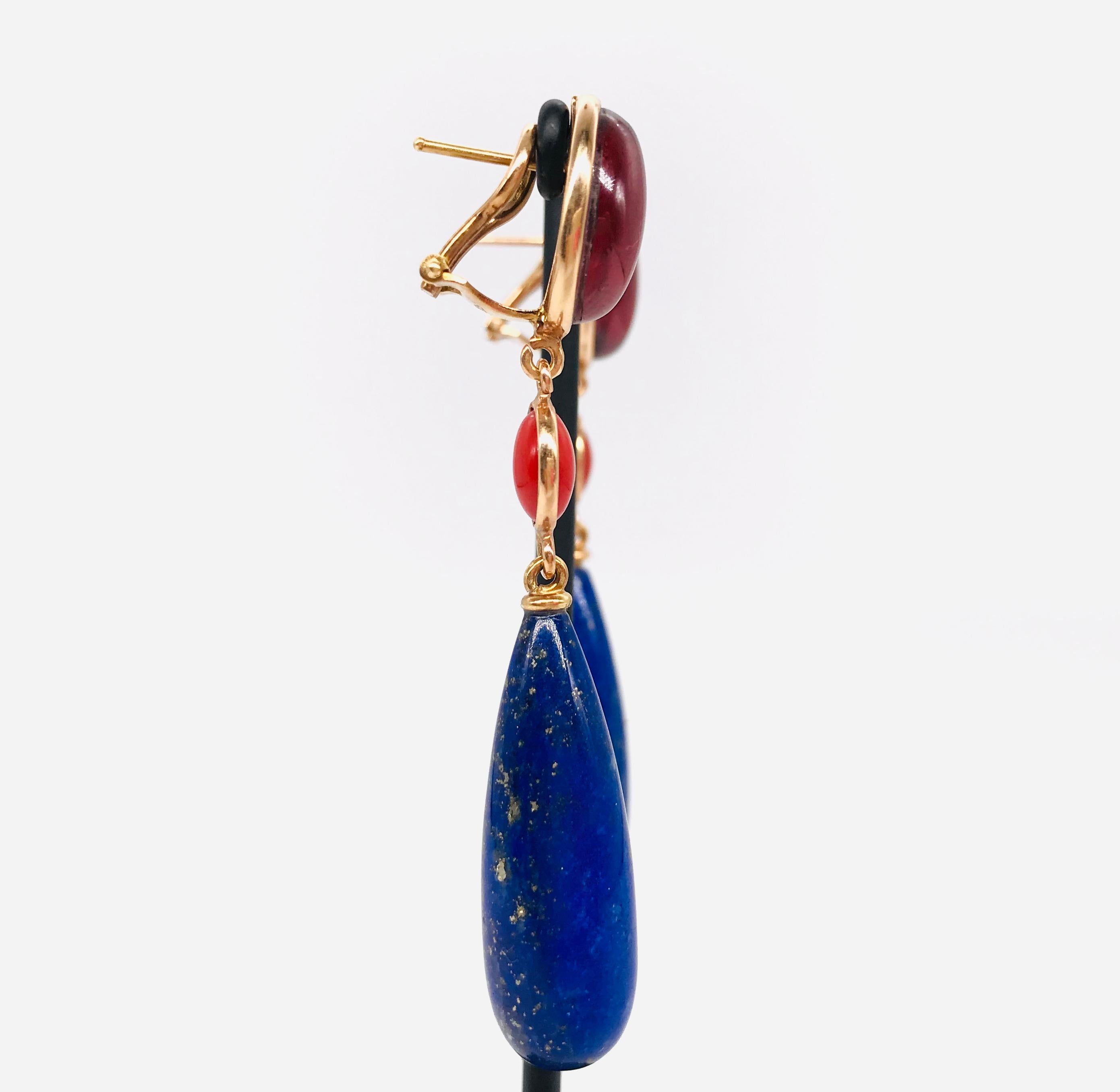 Oval Cut Garnet and Lapis Lazuli on Pink Gold 18 Karat Chandelier Earrings For Sale