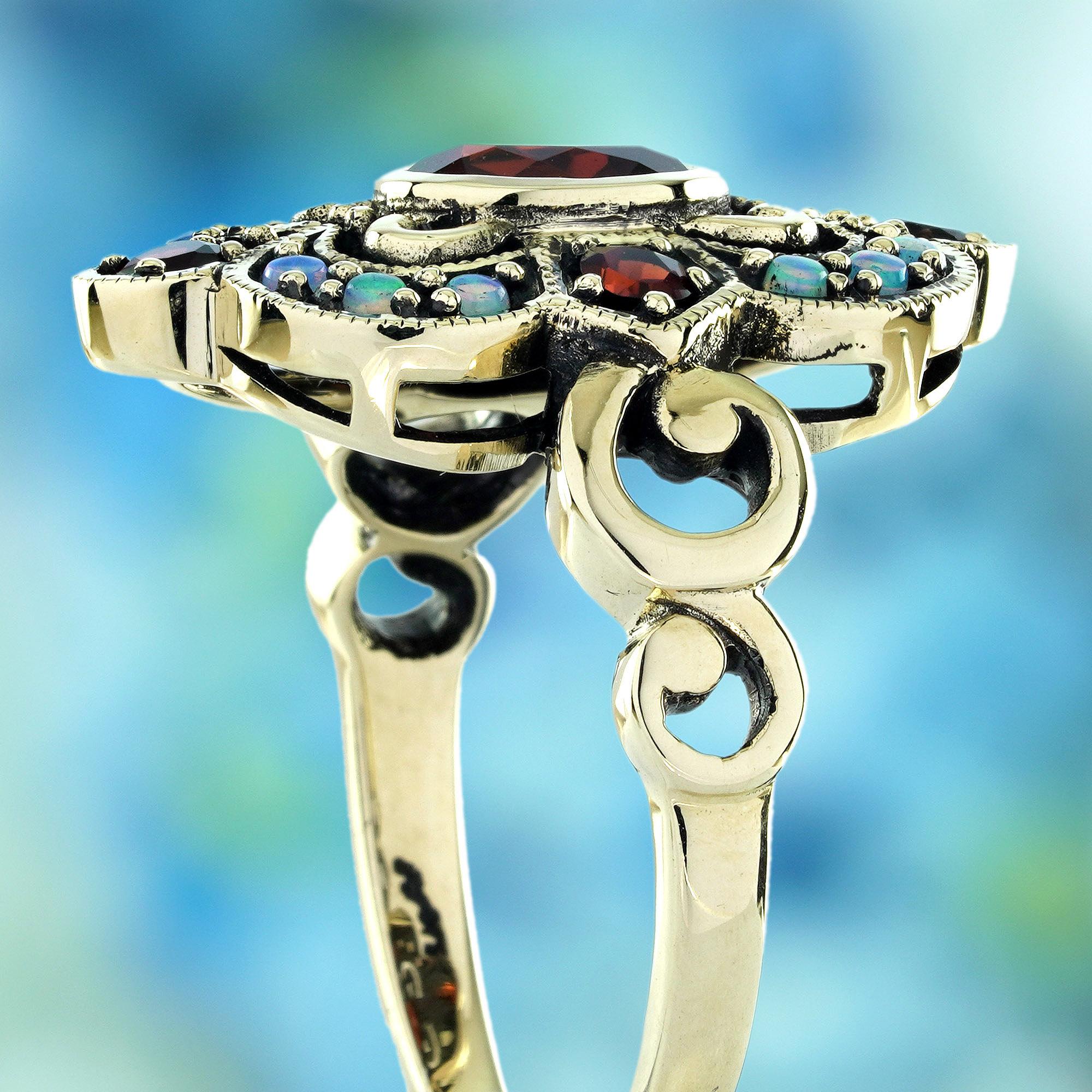 Bague cocktail de style vintage en or jaune 9K massif, grenat et opale Pour femmes en vente