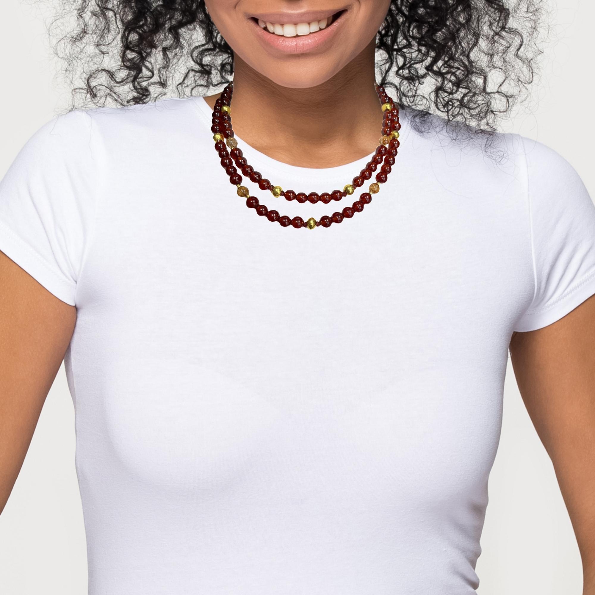 Collana di perline di granato e quarzo rutilato con accenti d'oro, 18,5 pollici in vendita 3