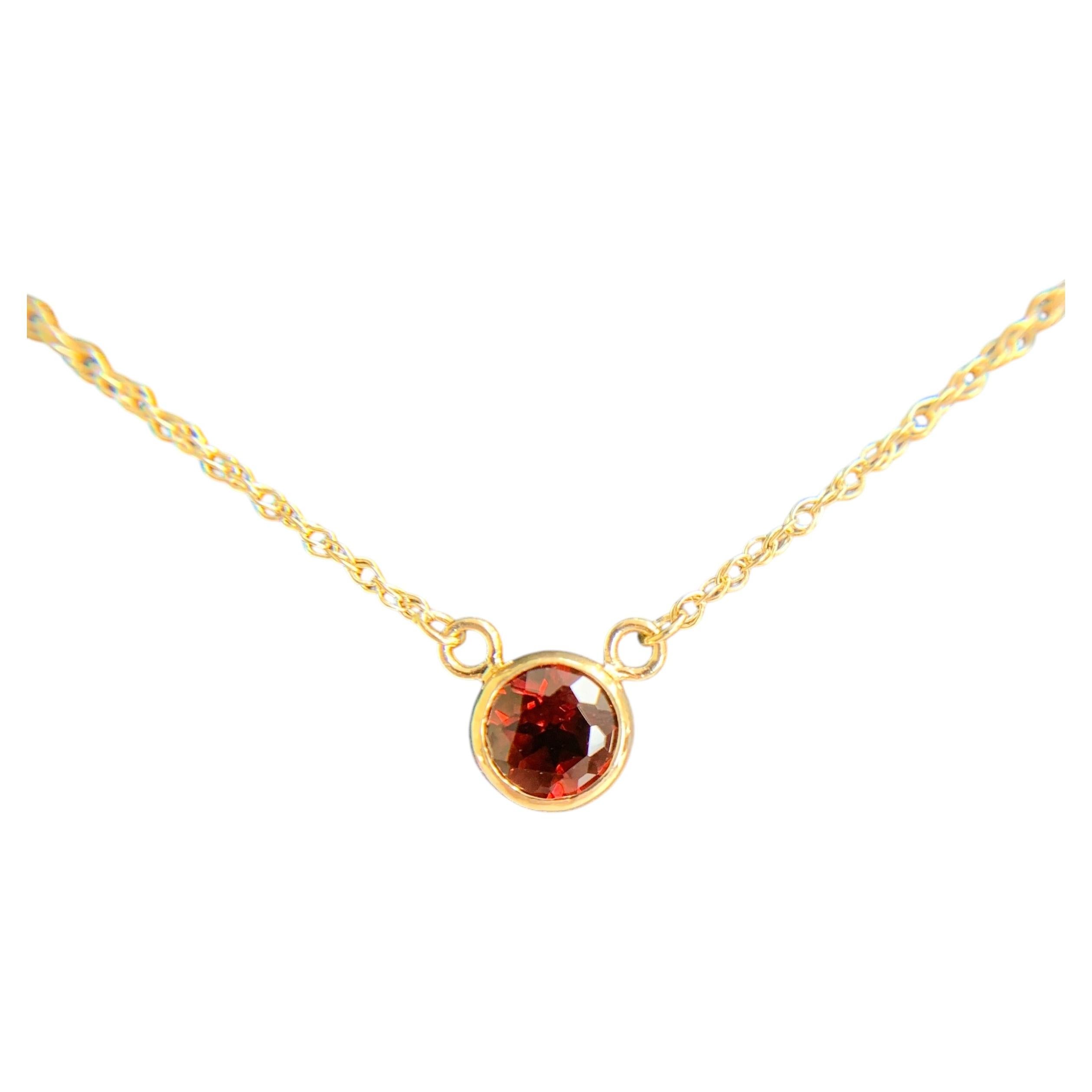 Collier en or jaune 14k serti de grenats