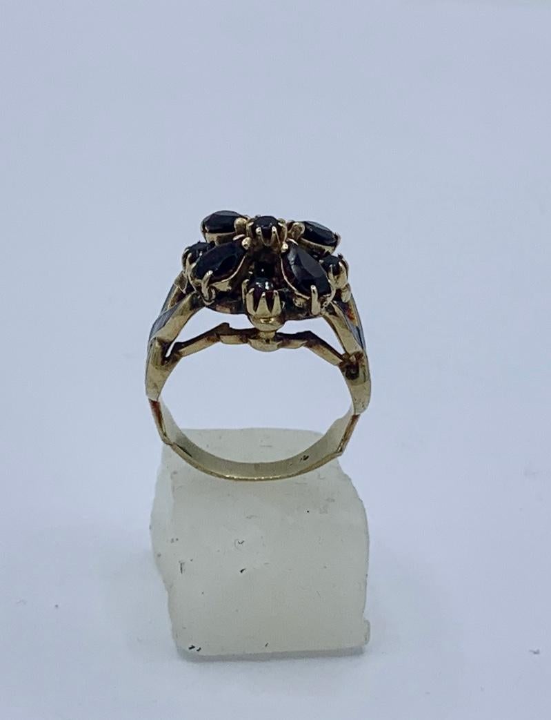 Garnet Black Enamel Ring 14 Karat Gold Antique Ring For Sale 2