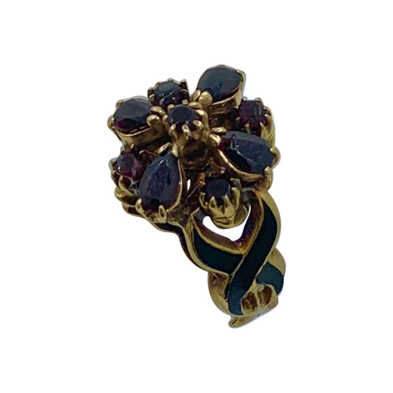 Antiker Granat-Ring aus 14 Karat Gold mit schwarzer Emaille