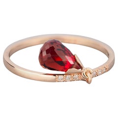 Garnet Briolette 14k Gold Ring. 