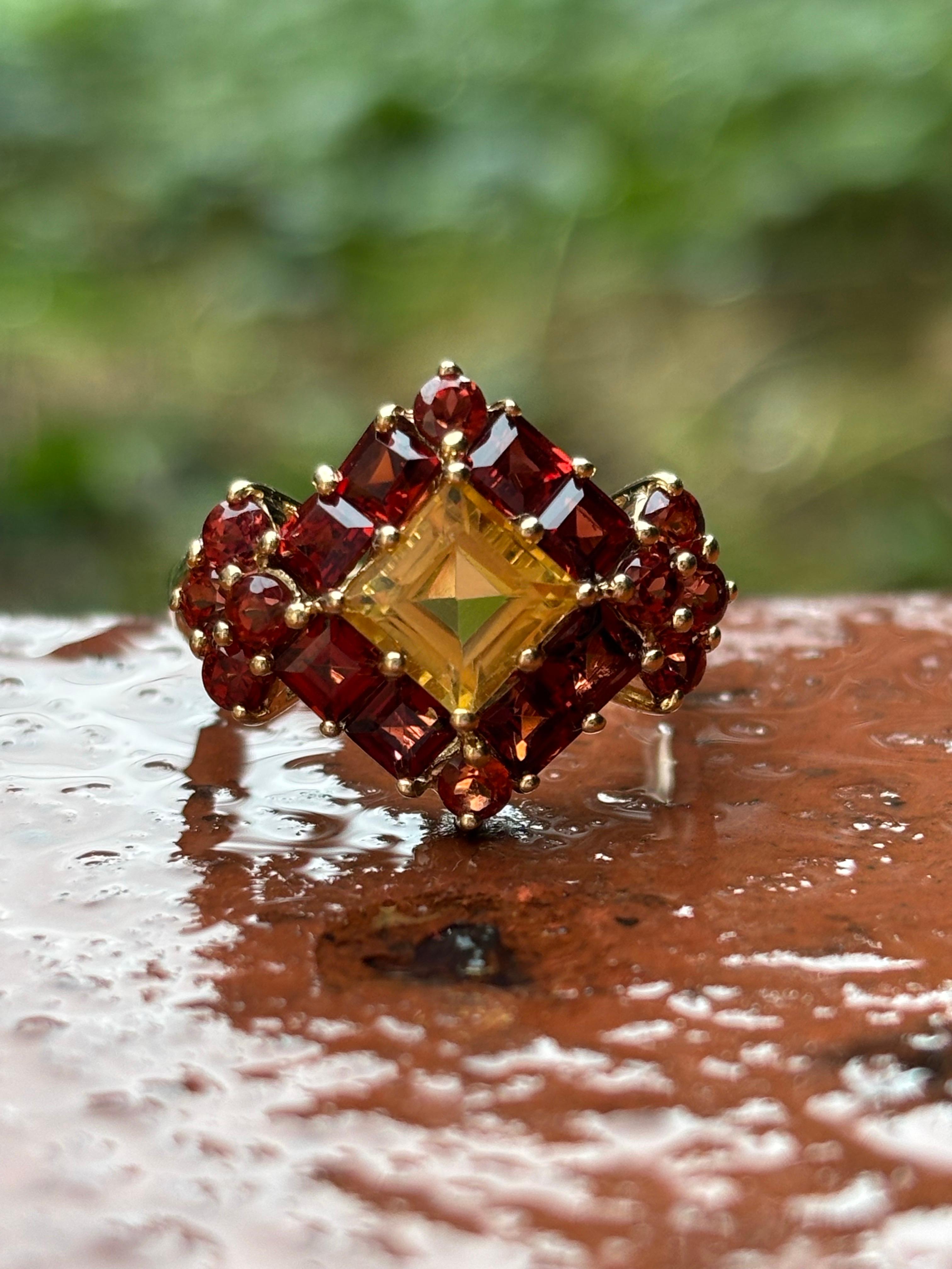Granate y Citrino Talla Múltiple 3.40Ctw Anillo de Oro Amarillo de 14K Talla 7.00 Corte cuadrado en venta