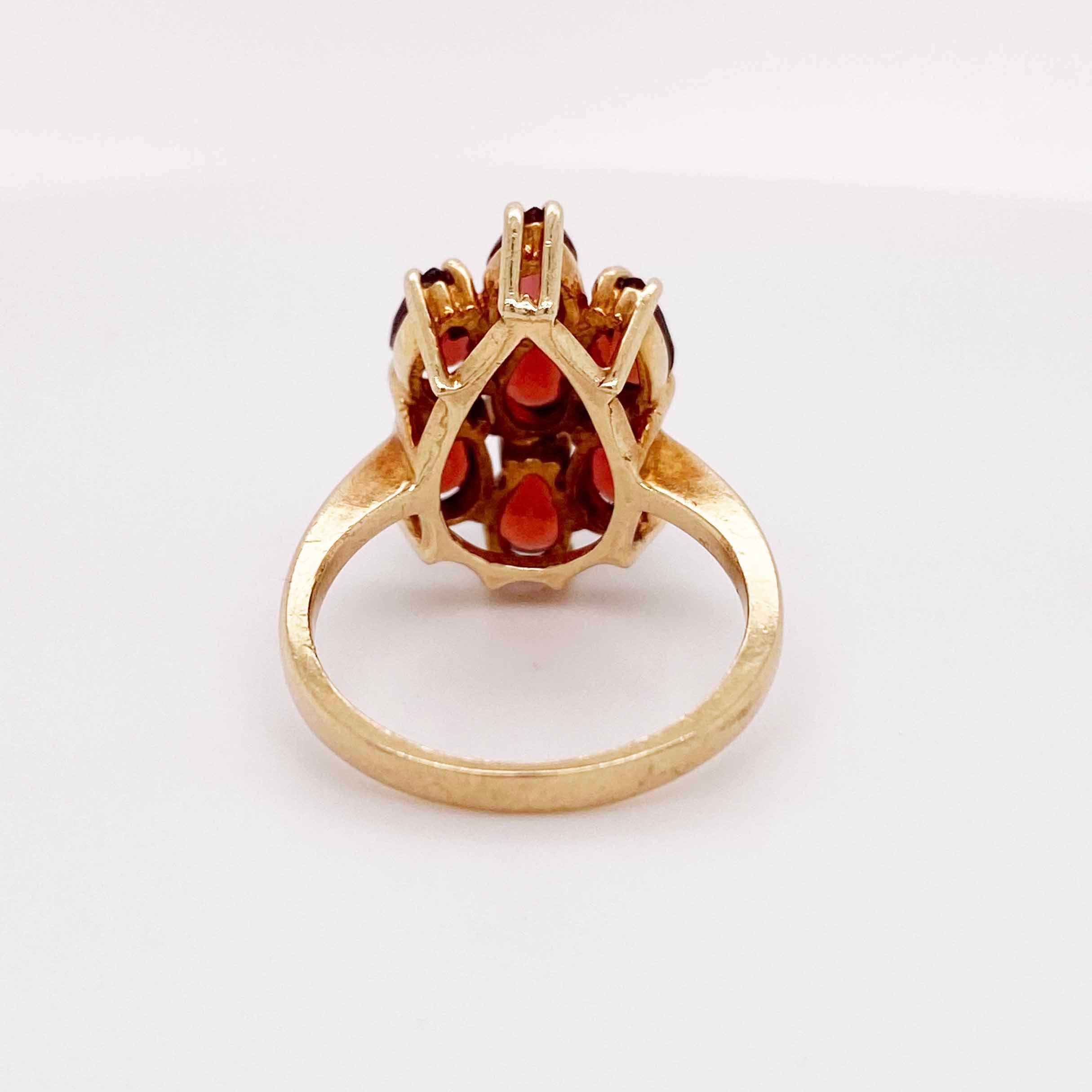 For Sale:  Garnet Cluster Ring, Yellow Gold, Estate, 2.50 Carats Garnet Ring 3