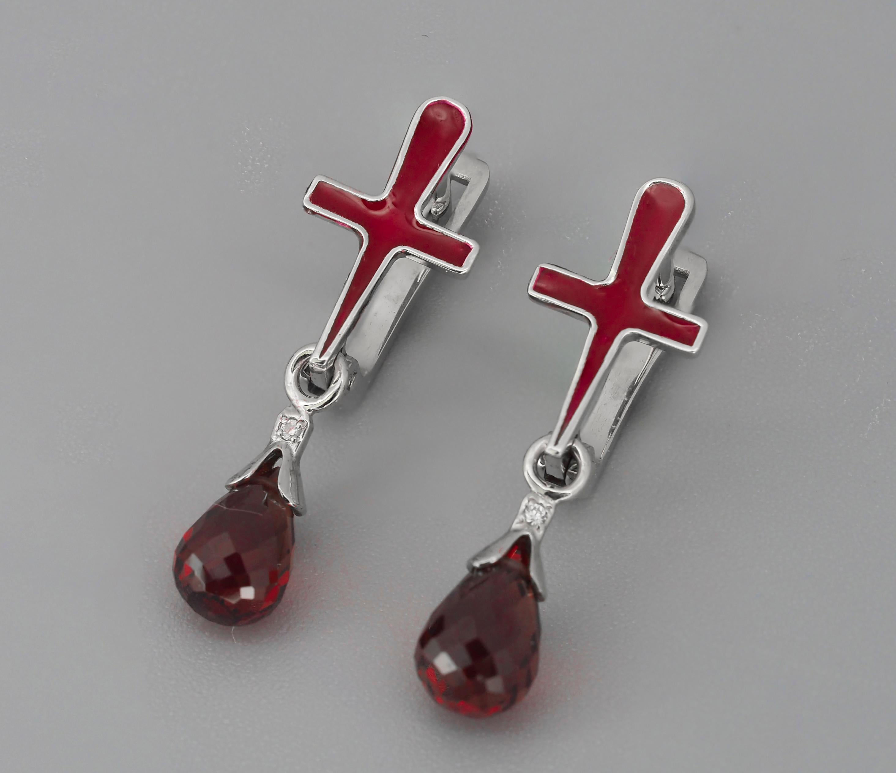 Boucles d'oreilles Croix en or 14k, Boucles d'oreilles Croix en émail rouge avec grenat Neuf - En vente à Istanbul, TR
