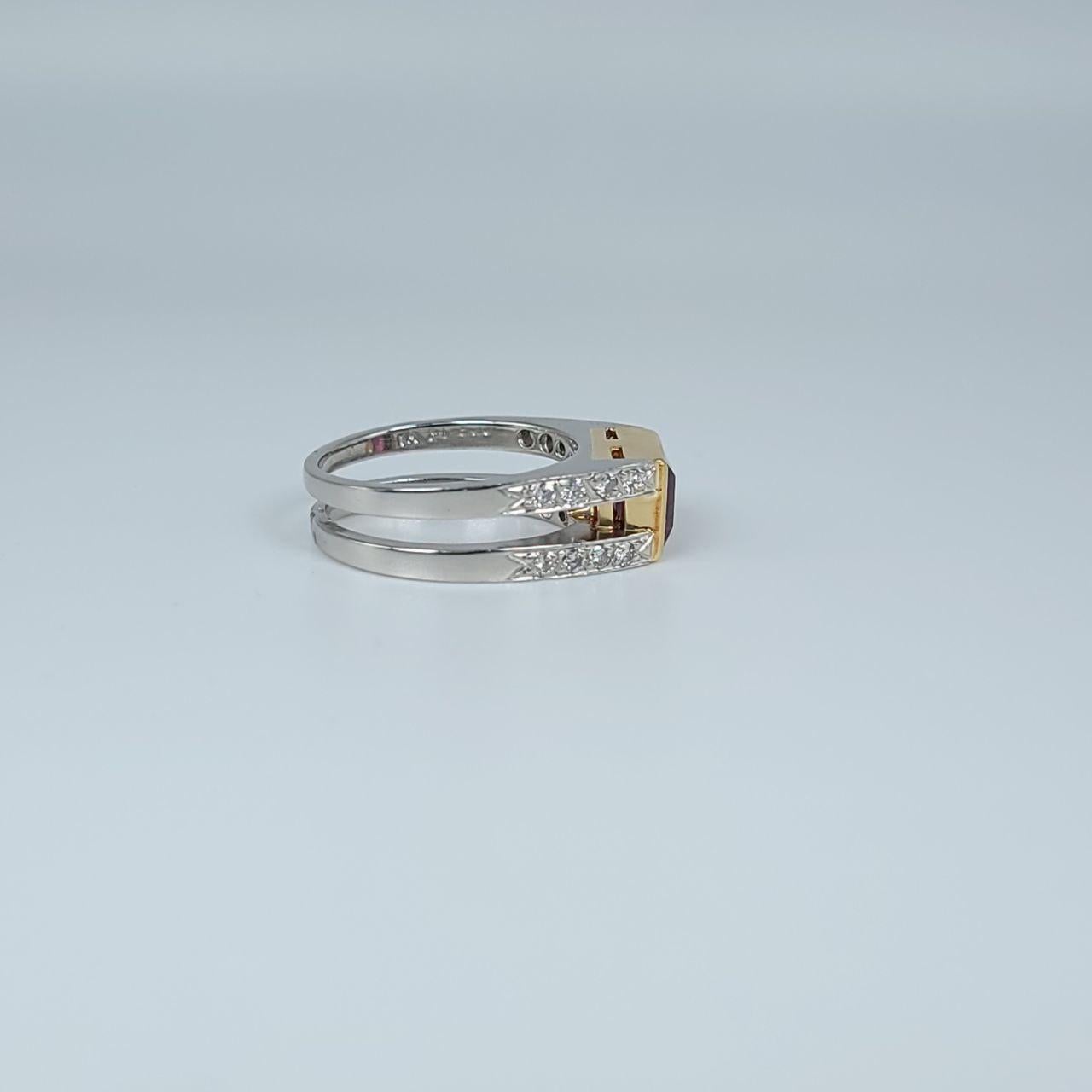 Garnet Diamond Ring Cocktail Modern Minimalist Ring Platinum and 18kt Gold For Sale 4