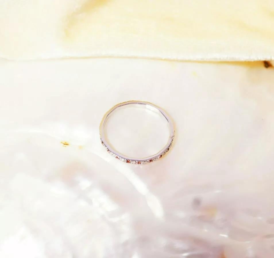Garnet Diamond Eternity Band Ring with Mandarin Spessartite in 14k Gold In New Condition For Sale In Chicago, IL