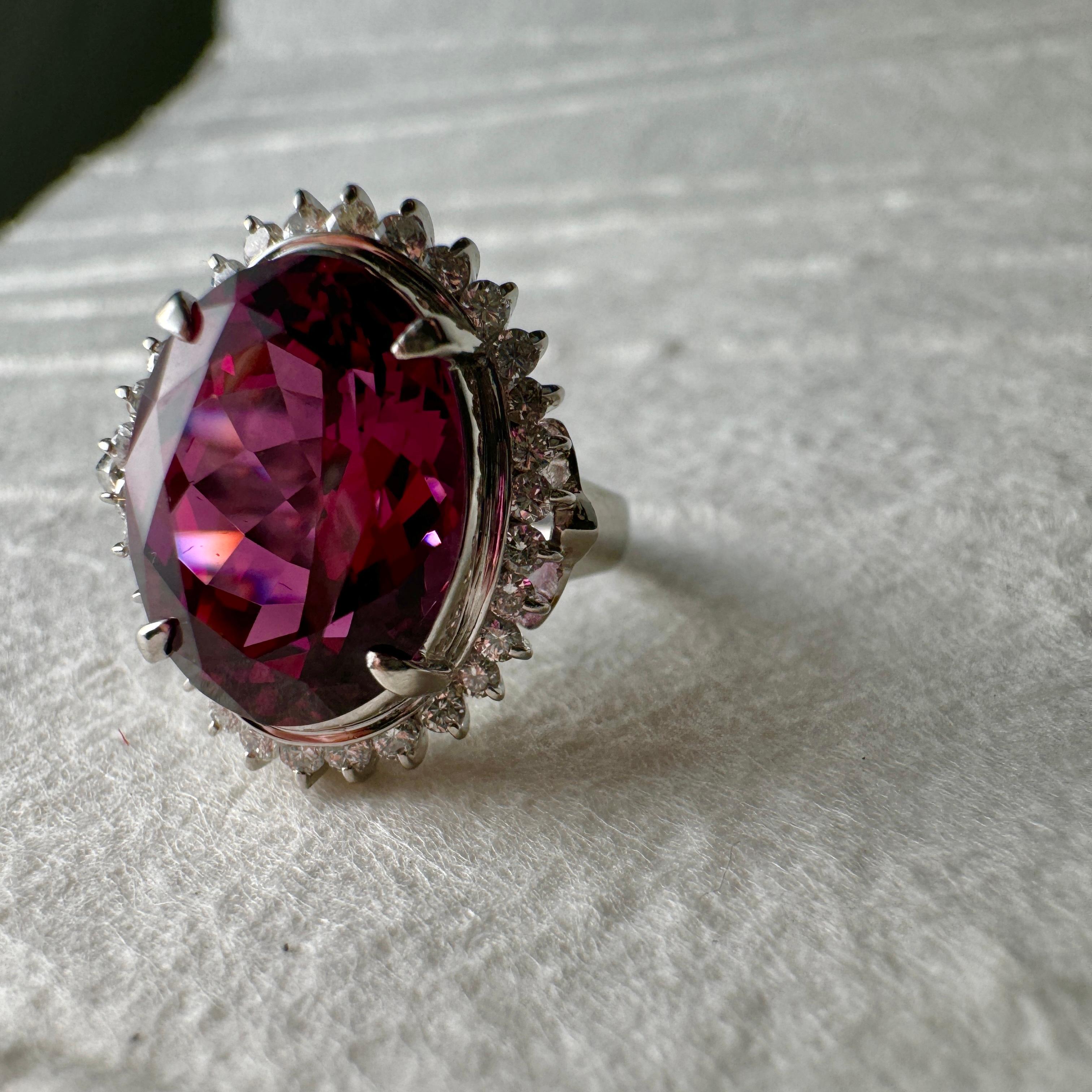 Garnet & Diamond Ring, Platinum 9.78 Carat Rhodolite, Gorgeous Cut, Fiery For Sale 6