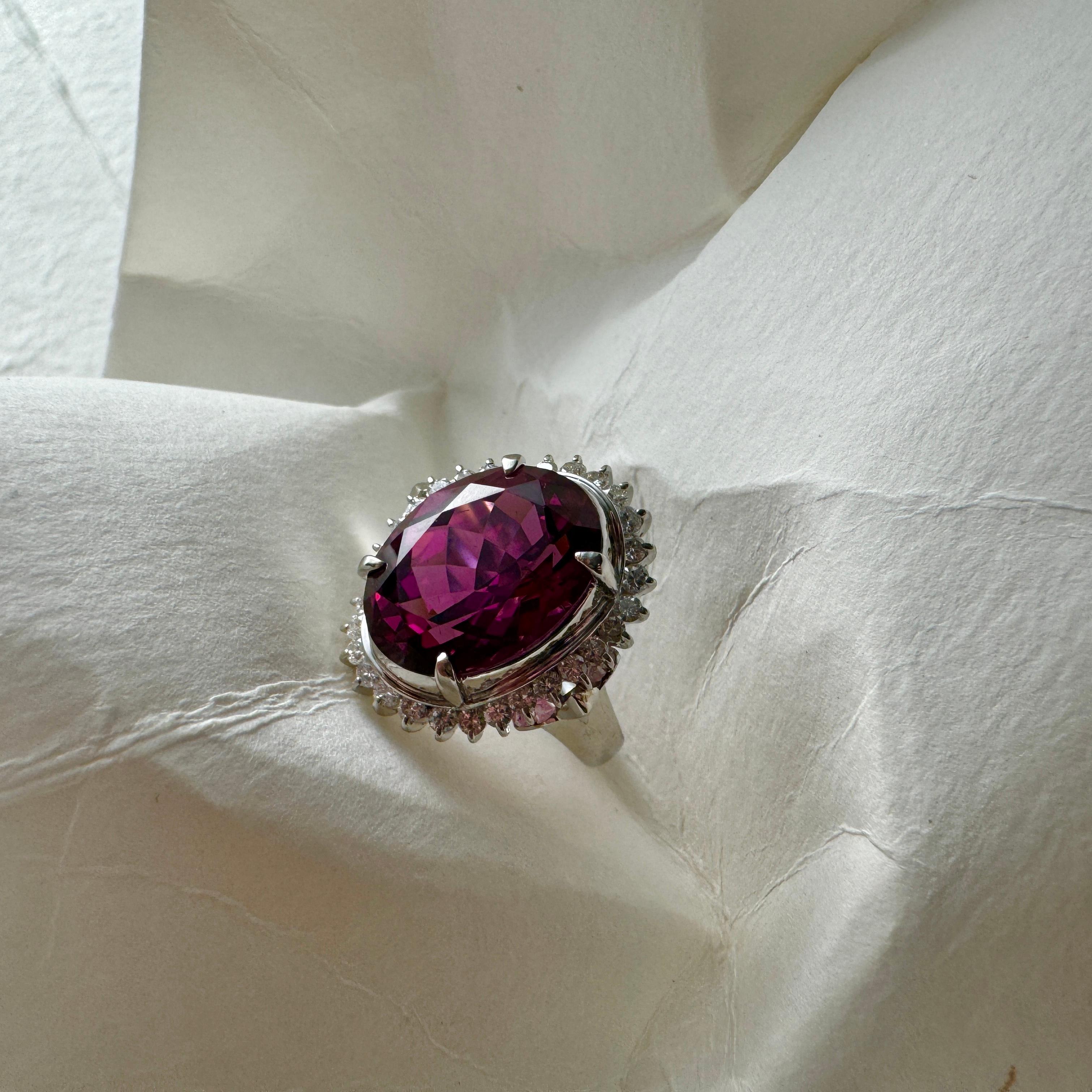 Garnet & Diamond Ring, Platinum 9.78 Carat Rhodolite, Gorgeous Cut, Fiery For Sale 1