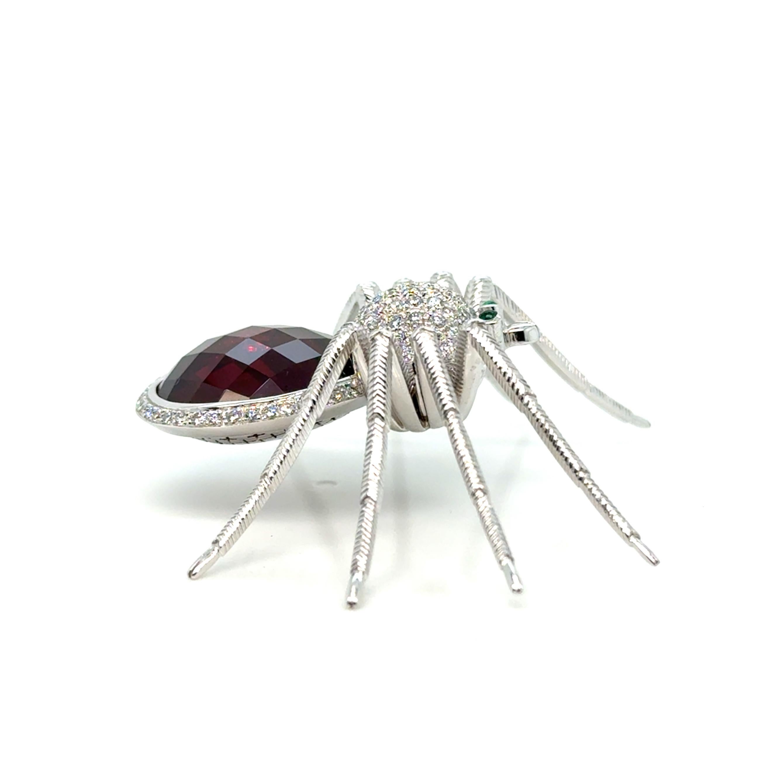 Accessoire araignée grenat et diamant Excellent état - En vente à Malmö, SE