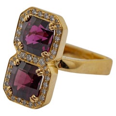 Garnet, Diamond, Yellow Gold Ring