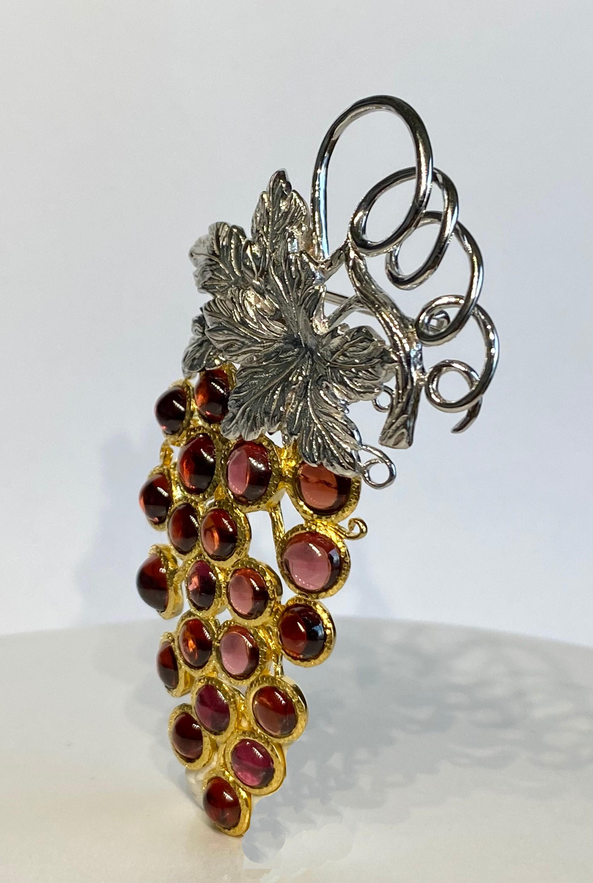 Garnet Grape Cluster Pin / Brooch In New Condition For Sale In Seattle, WA