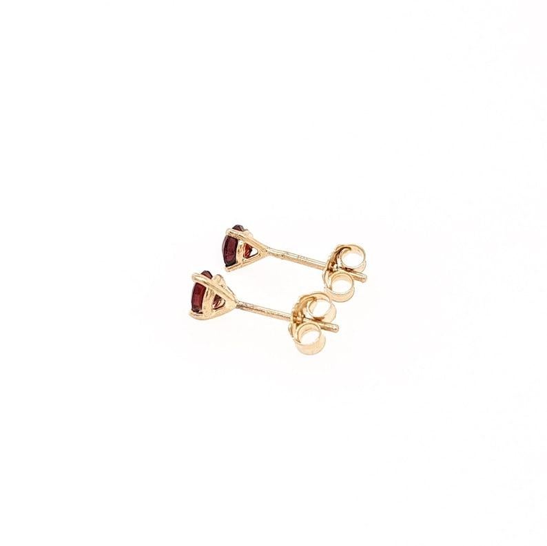 Garnet Martini Solitaire Stud Earrings in Solid 14K Gold Round 3mm In New Condition For Sale In Columbus, OH