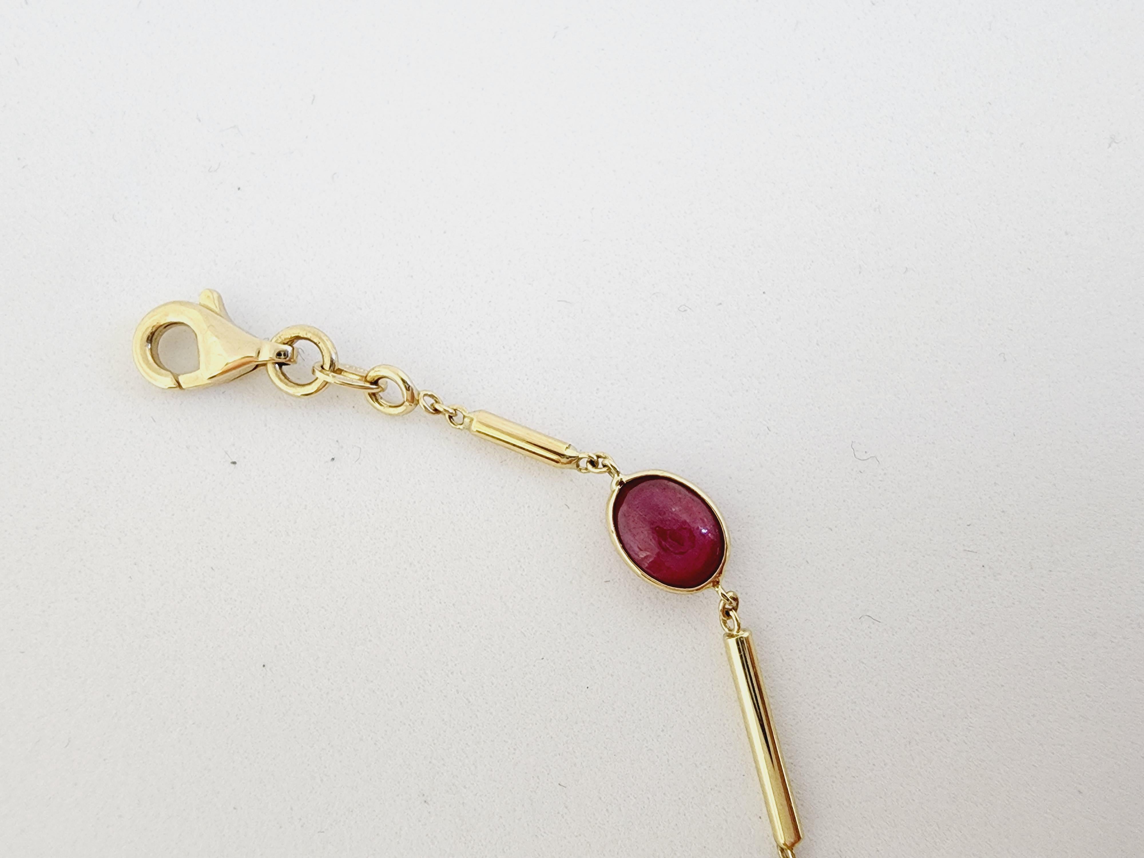 Garnet Mother of Pearl Yellow Gold Link Bracelet 1