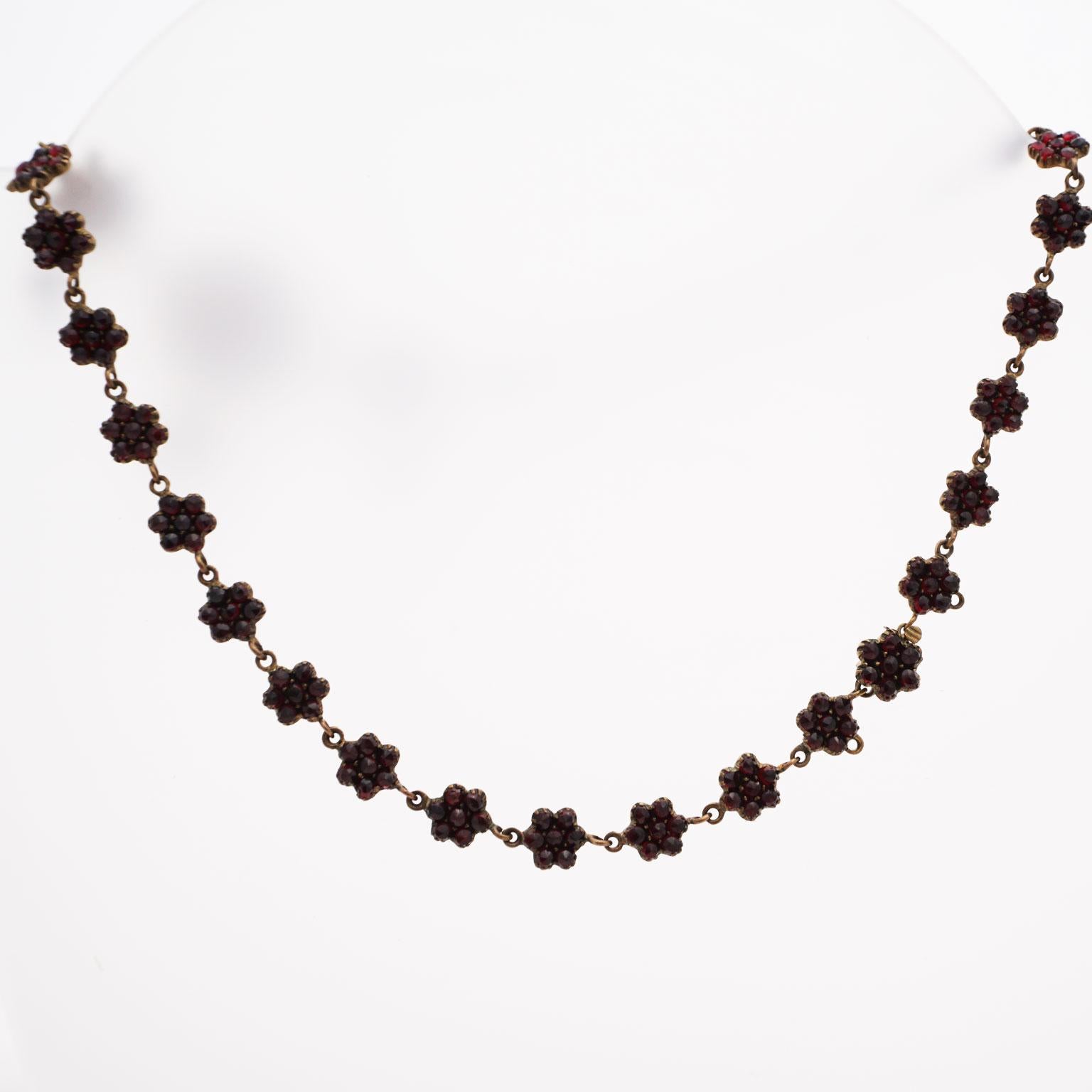 Garnet Necklace, circa 1800 6