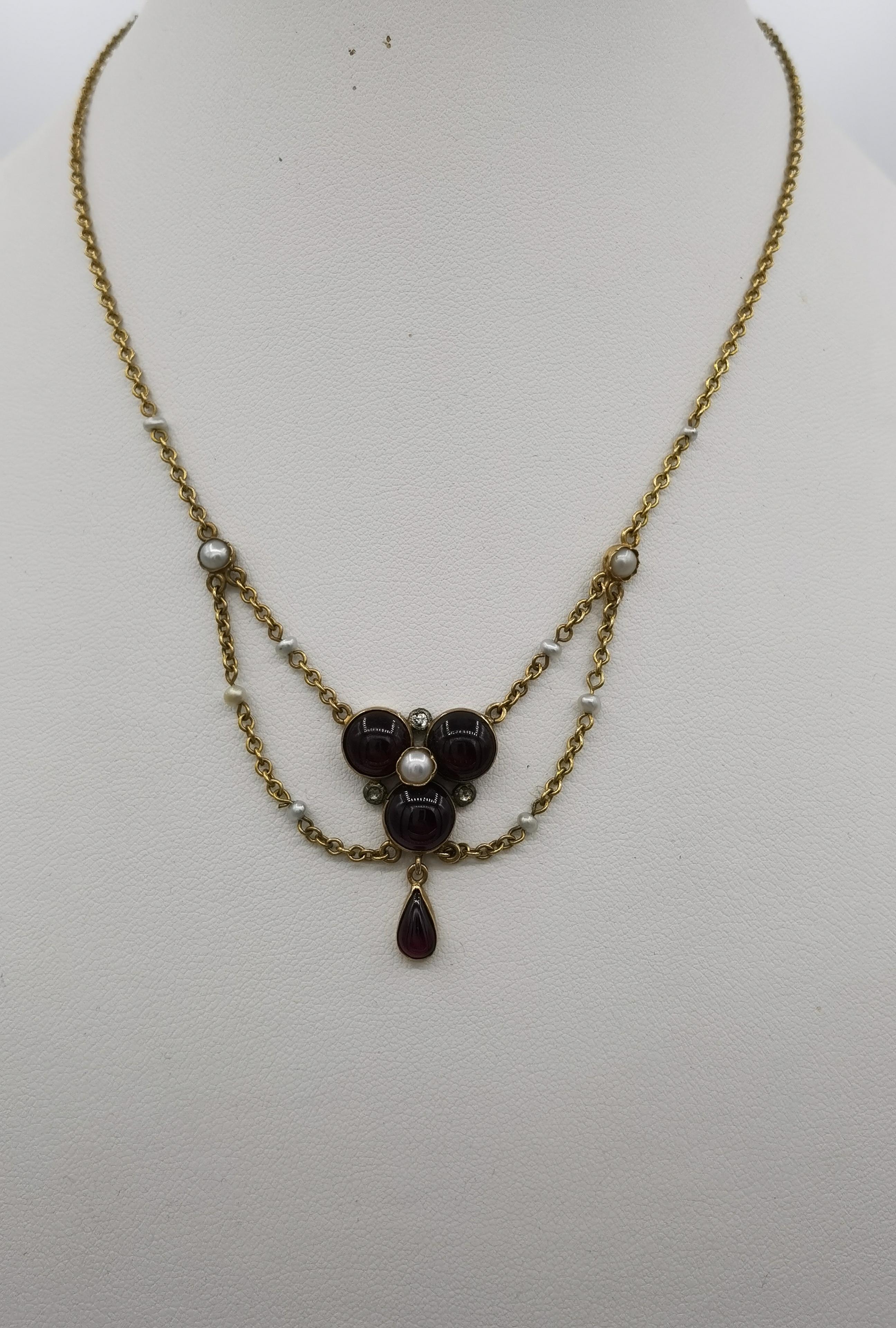 Garnet necklace Pearls England ca. 1900 In Excellent Condition For Sale In Bad Kissingen, DE