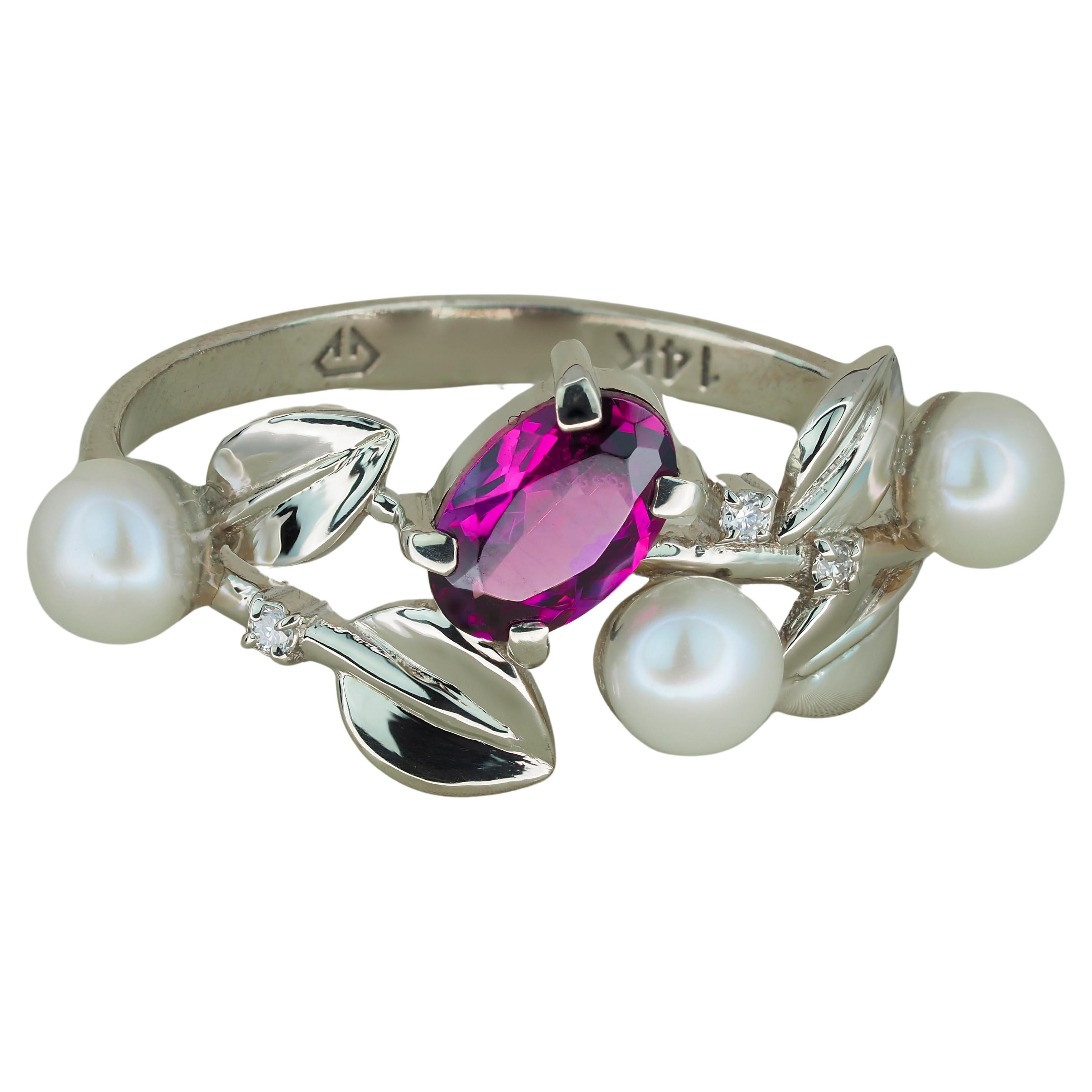 Garnet, pearl 14k gold ring.  For Sale