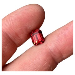 Granato Rodolite sfuso 3,79 Ct. gemma naturale, ottagono, Tanzania, certificato