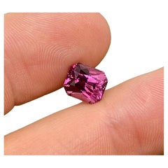 Granato Rodolite sfuso 4.36 Ct. gemma naturale, ottagono, Tanzania, certificato