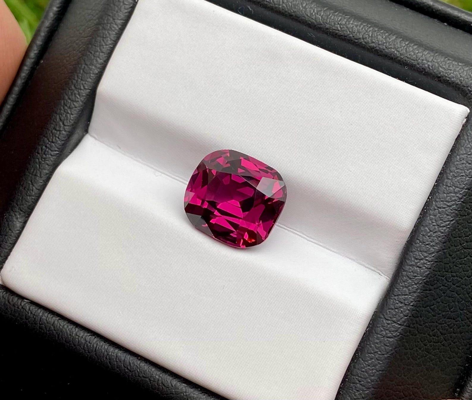 Granato Rodolite sciolto 4,40 Ct. gemma naturale, Cuscino, Tanzania, certificato in vendita 5