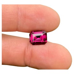 Garnet Rhodolite Loose 5.80 Ct., natural gemstone, Octagon cut, Origin Tanzania