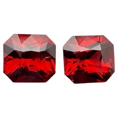 Garnet Rhodolite Pair Loose 2.75 Ct., and 2.61 Ct., natural gemstones, Tanzania