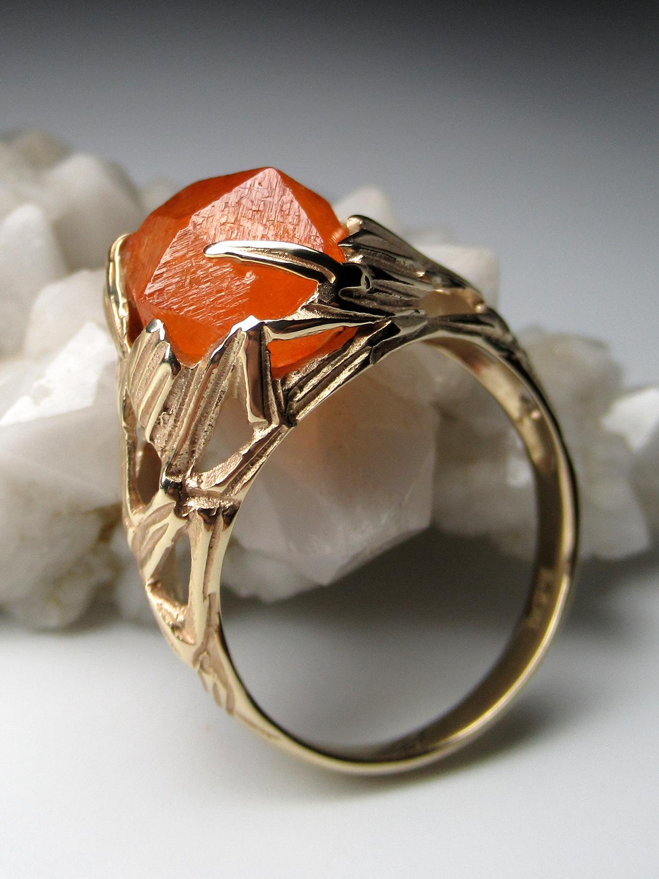 Garnet Ring Gold Raw Crystal Unisex Spessartine Engagement ring For Sale 3