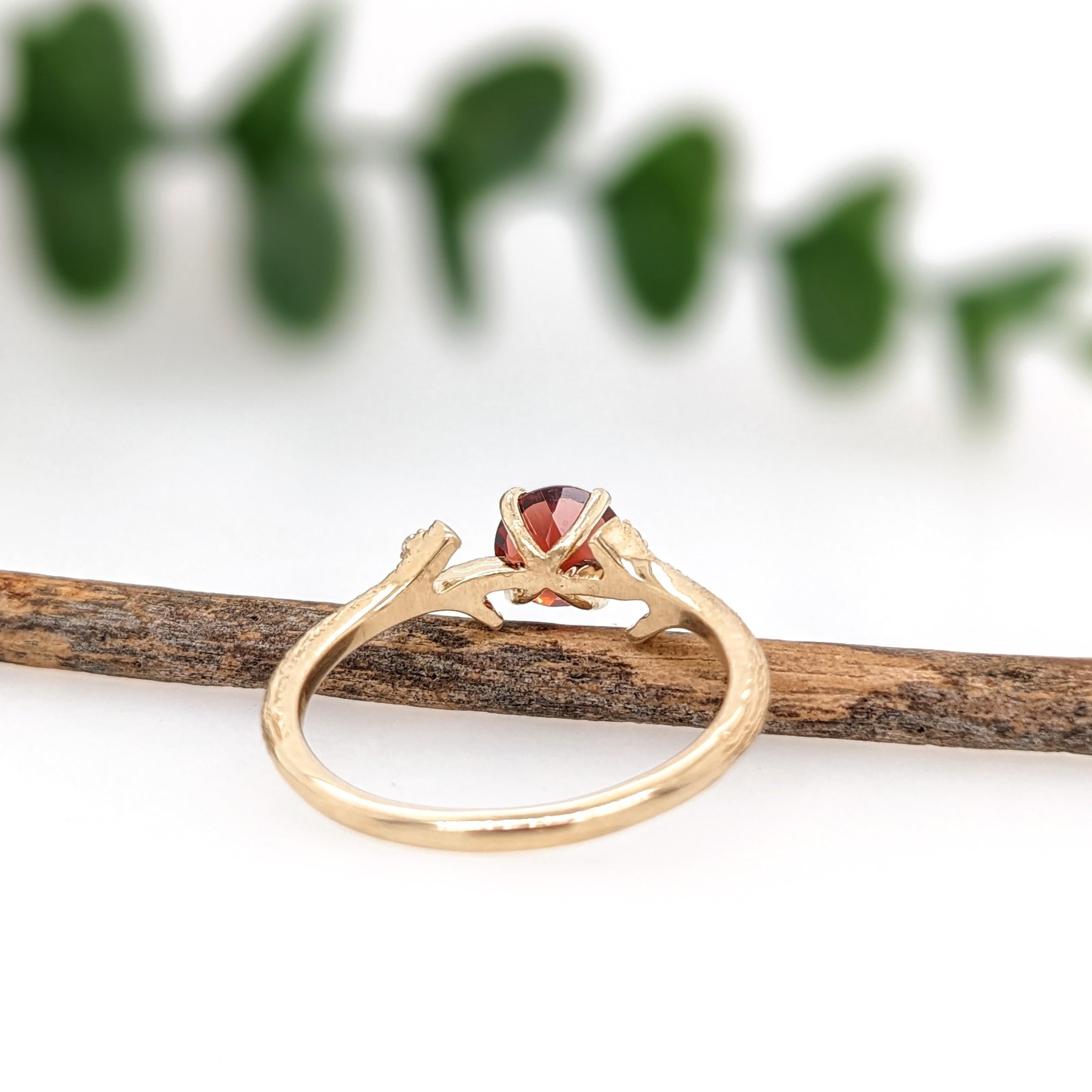Garnet Ring w Earth Mined Diamonds in Solid 14K Yellow Gold Round 6mm For Sale 1