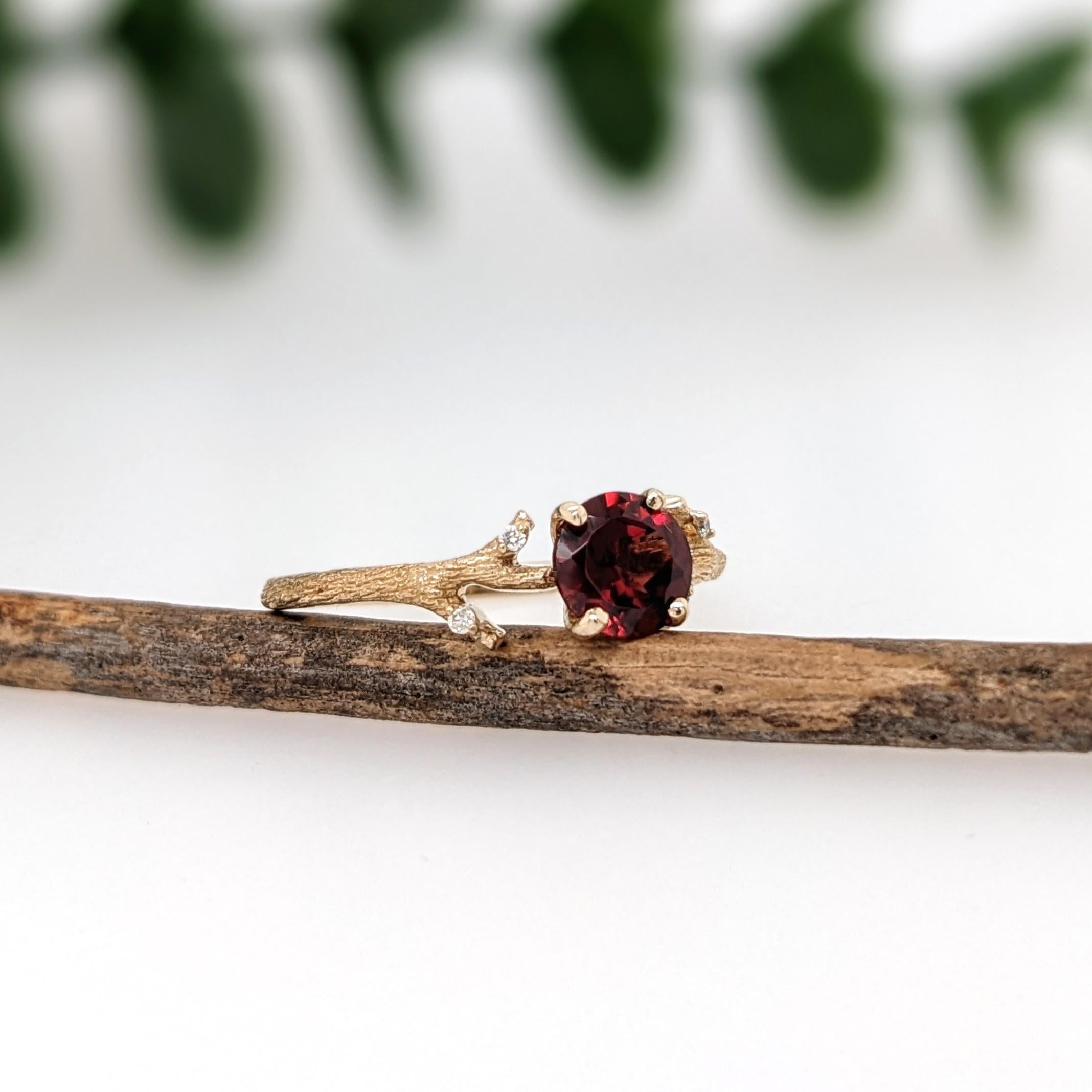 Garnet Ring w Earth Mined Diamonds in Solid 14K Yellow Gold Round 6mm For Sale 2