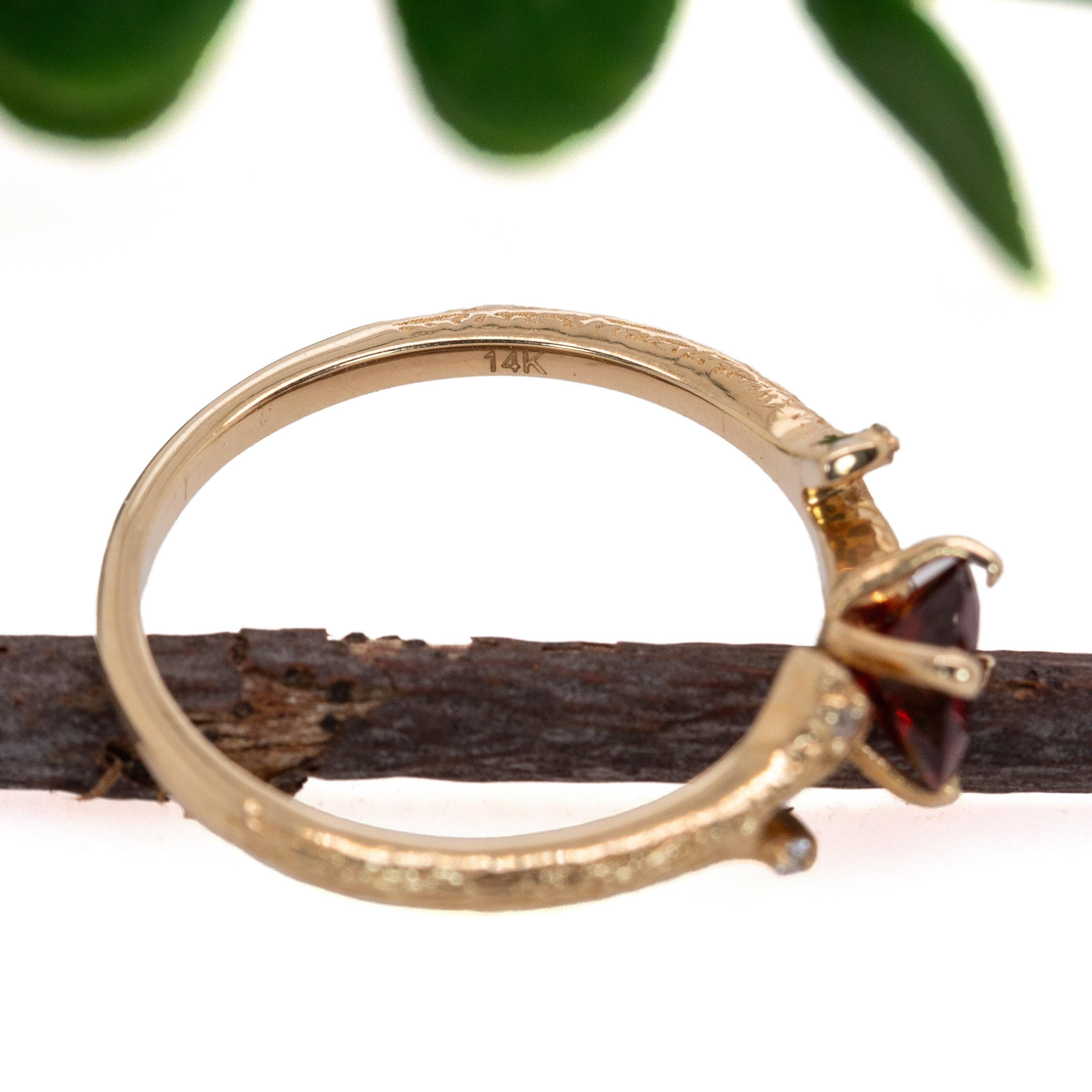 Garnet Ring w Earth Mined Diamonds in Solid 14K Yellow Gold Round 6mm For Sale 3
