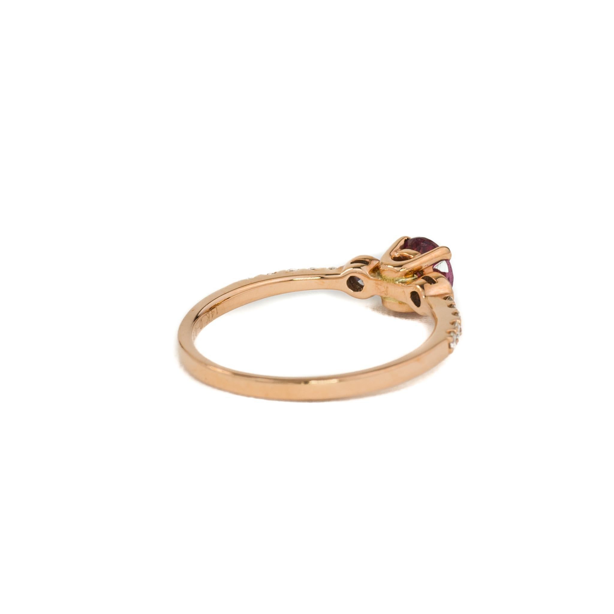 Round Cut Garnet Rose Gold Ring, Natural Diamonds For Sale