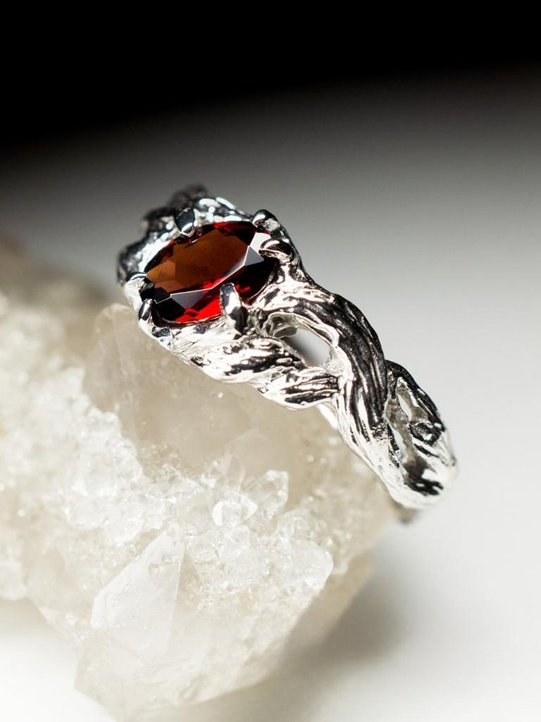 Granate Anillo de Plata Natural Rojo Almendra Piedra Preciosa Unisex Regalo de joyería Artesano en venta