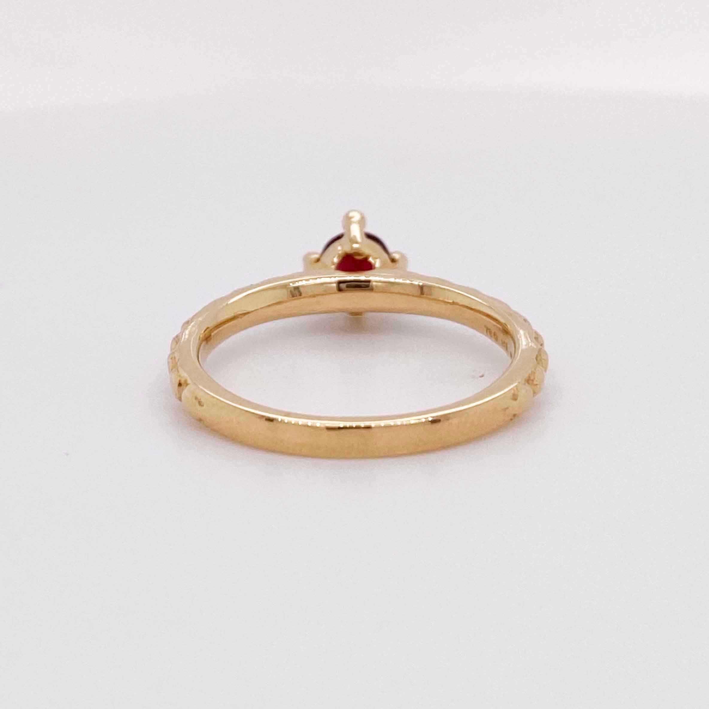 For Sale:  Garnet Solitaire Ring, Yellow Gold, Beaded Band, .45 Carat Round Garnet 4