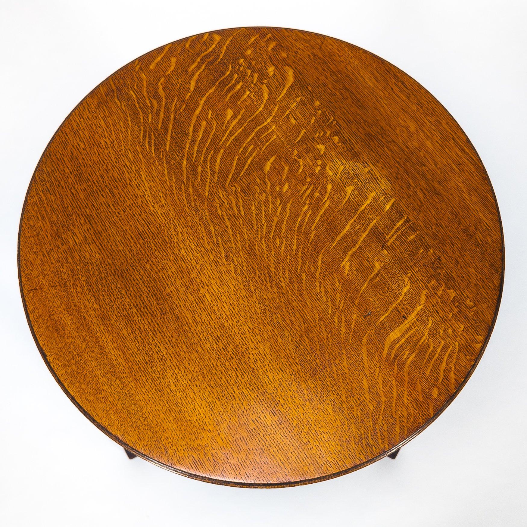 Garnet & Sons of Warrington. Aesthetic Movement Oak Side or Cricket Table For Sale 1
