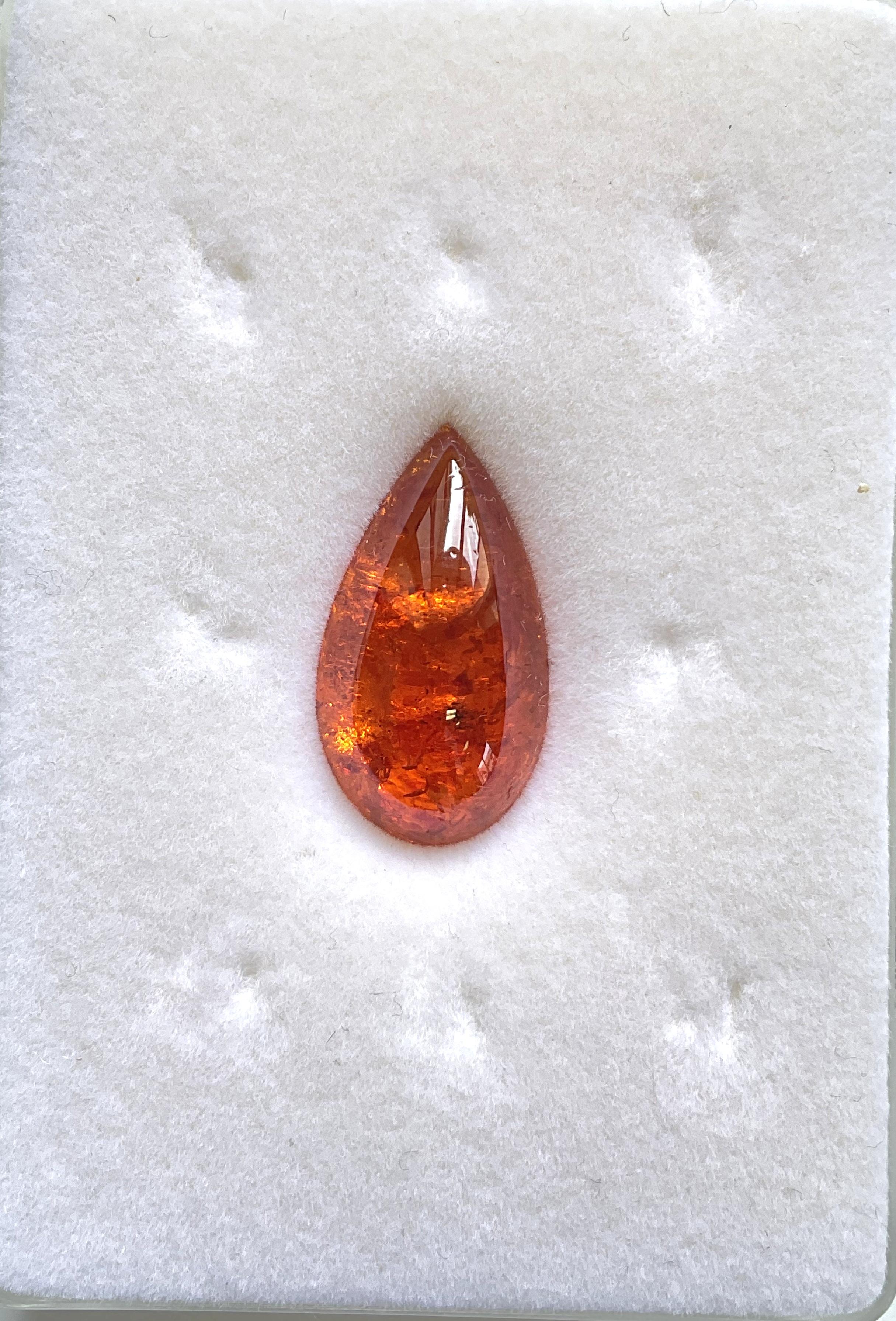 Garnet Spessartine 33.95 Carats Pear 1 Pieces For Fine Jewelry Natural Gemstone Corte pera en venta