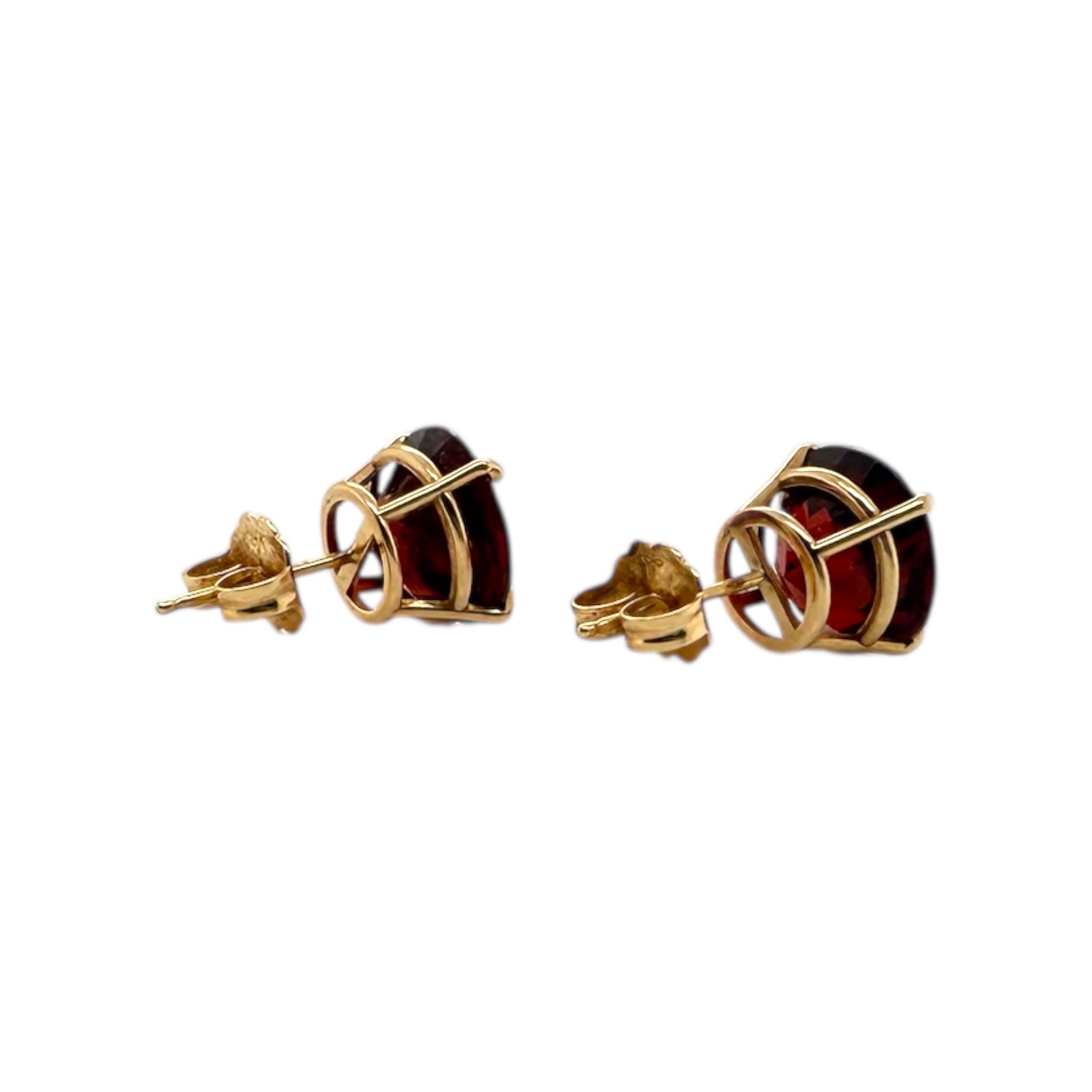 Orecchini con granato in oro giallo 14K in vendita 1