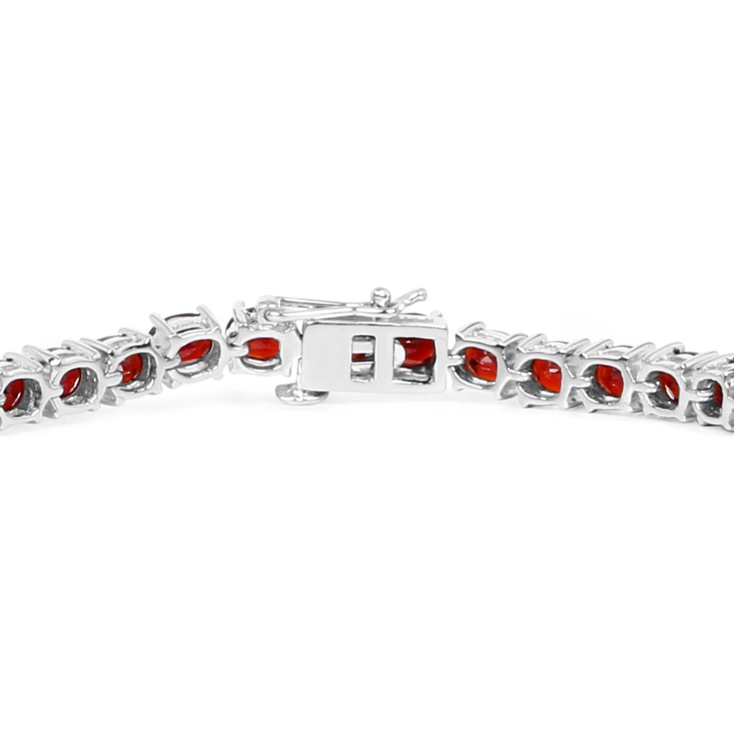 Pulsera de Tenis Granate 17.9 Quilates Plata de Ley Corte oval en venta