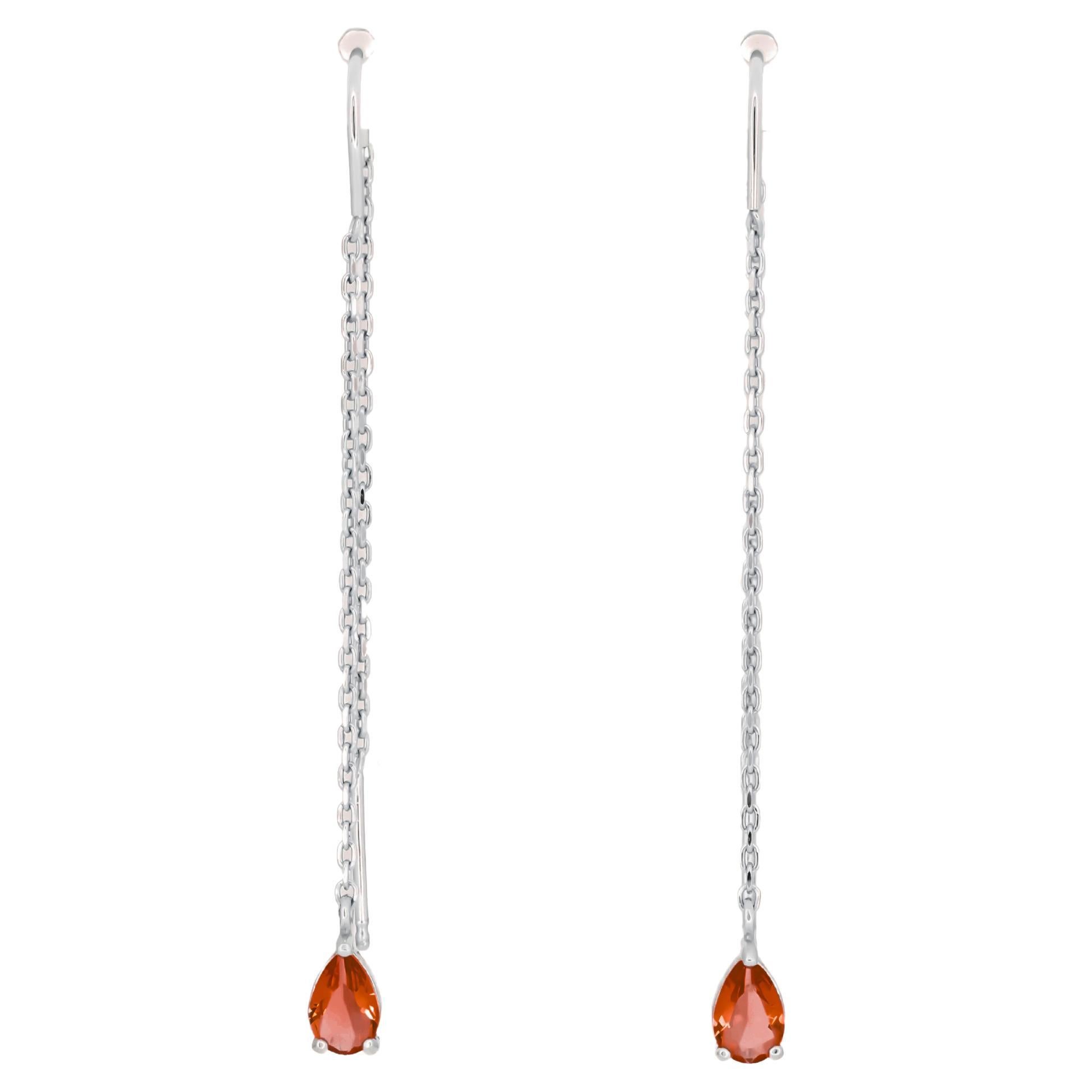 Boucles d'oreilles grenat en or 14k.