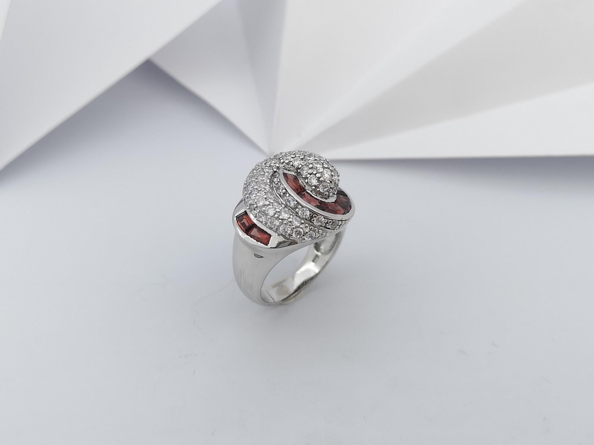 Garnet with Cubic Zirconia Ring set in Silver Settings For Sale 9