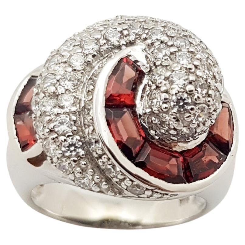 Garnet with Cubic Zirconia Ring set in Silver Settings For Sale