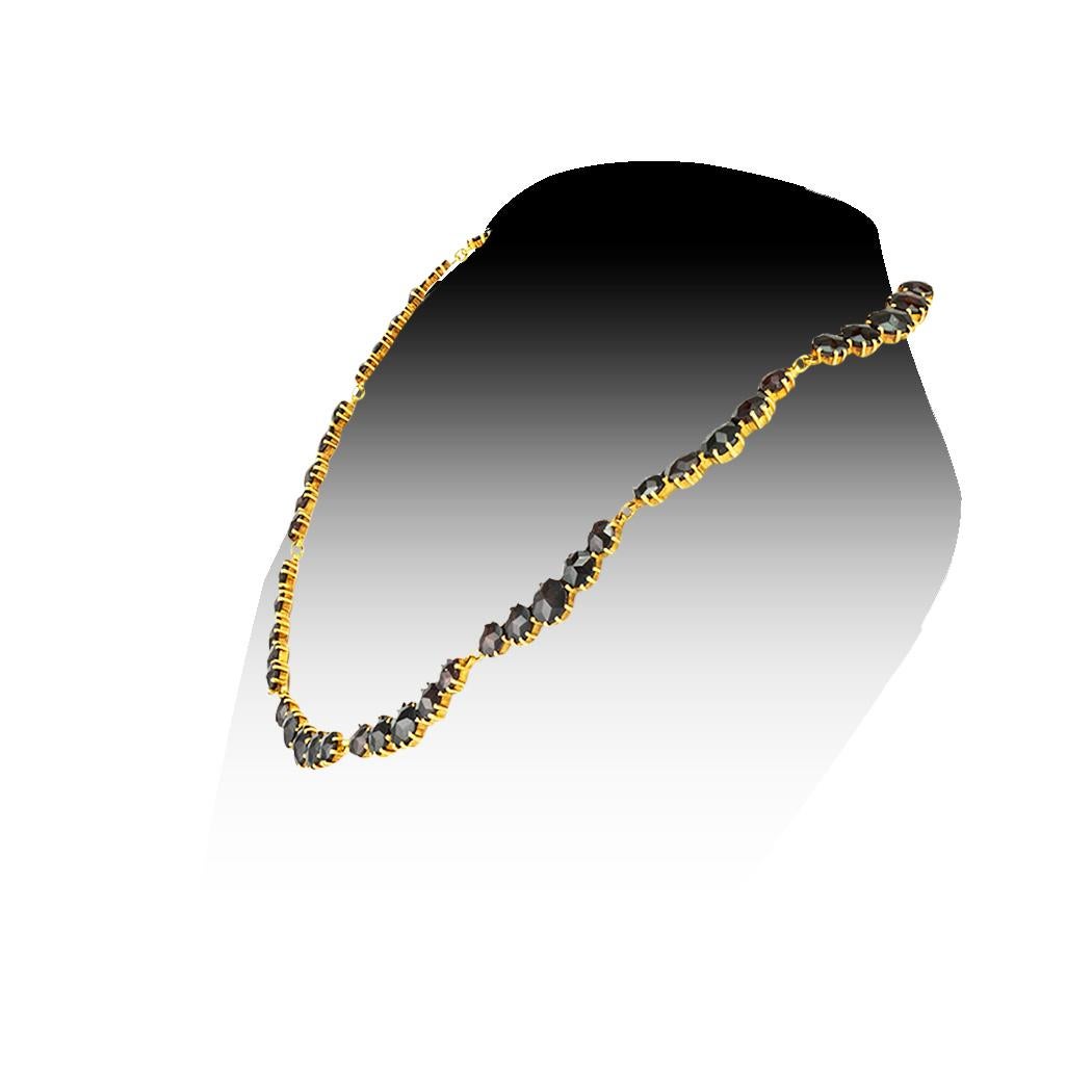 Granat-Gelbgold-Halskette für Damen oder Herren im Angebot