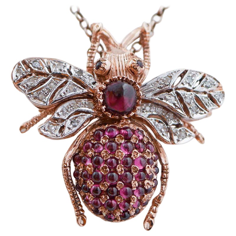 Granate, Diamanten, Rose Gold und Silber Fliege Brosche / Anhänger.