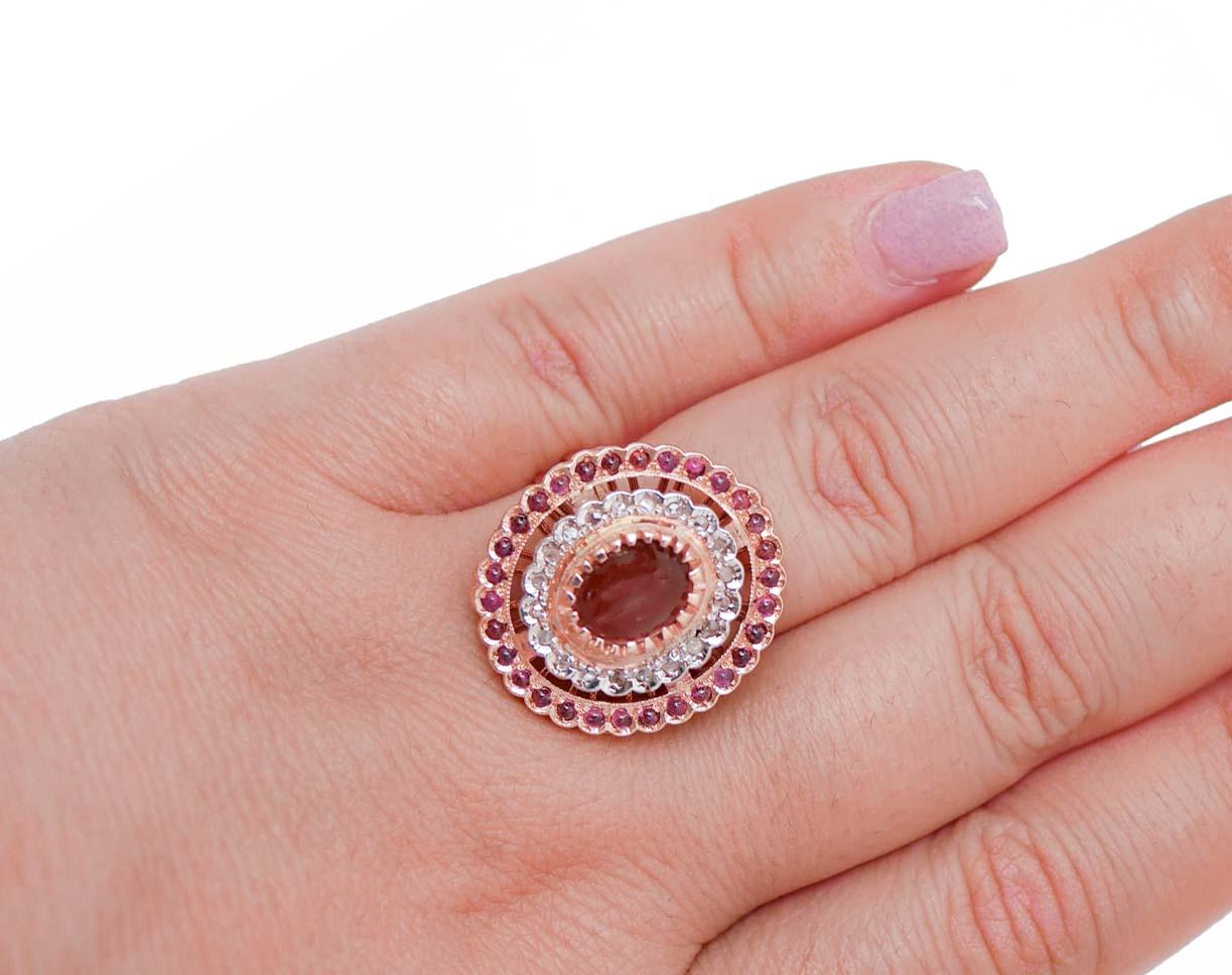 Garnets, Diamonds, Rose Gold and Silver Ring. im Zustand „Gut“ im Angebot in Marcianise, Marcianise (CE)